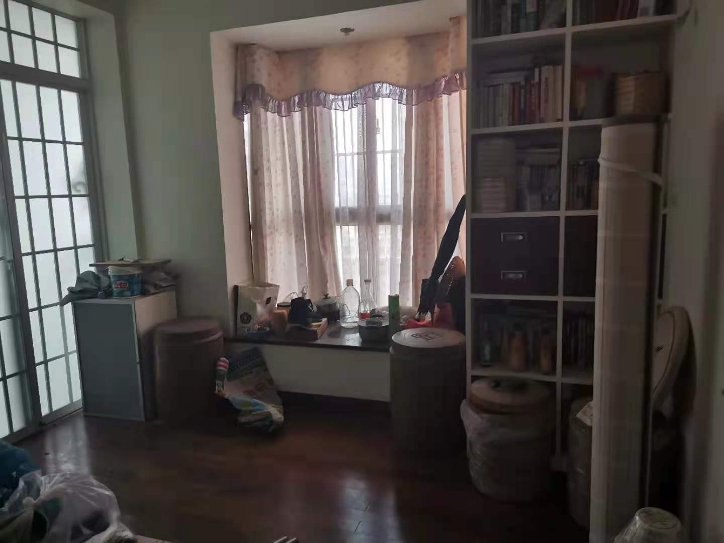 东方豪苑 4室2厅2卫 120.0万 东方豪苑 4室2厅2卫 120.0万其他