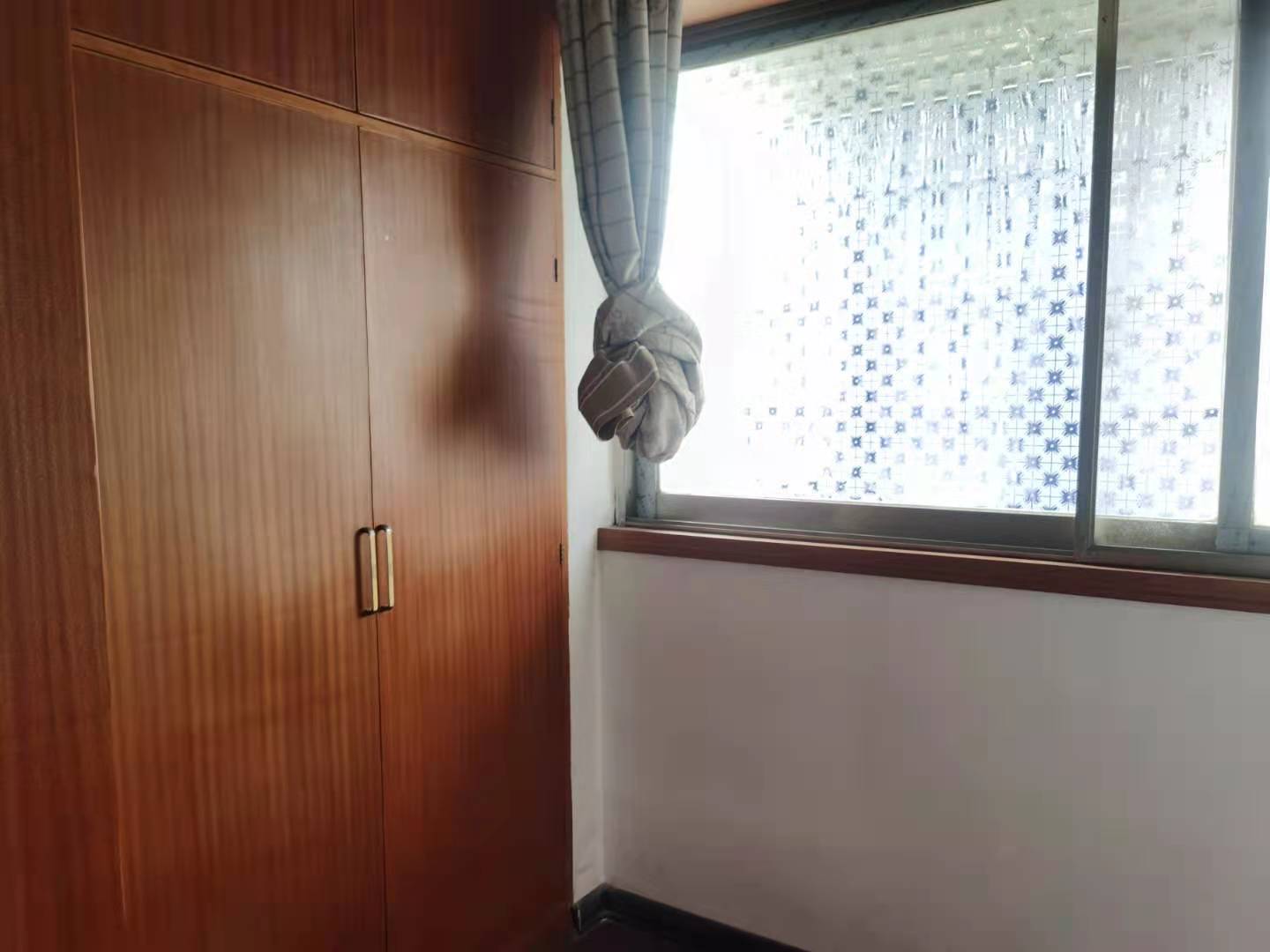 解放村 3室2厅1卫 1000.0元/月 解放村 3室2厅1卫 1000.0元/月室内图