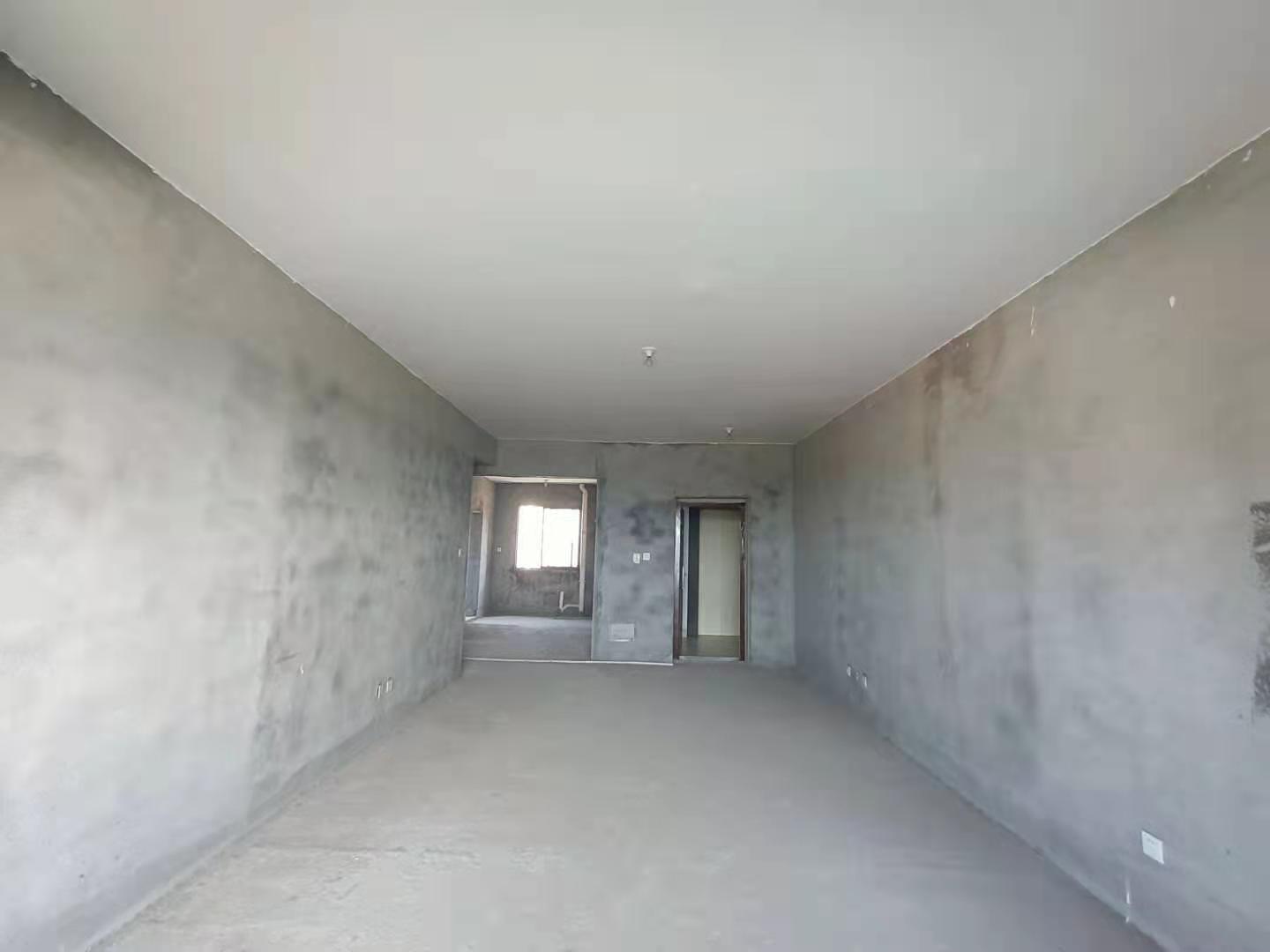 凤凰城 3室2厅1卫 65.0万 凤凰城 3室2厅1卫 65.0万客厅