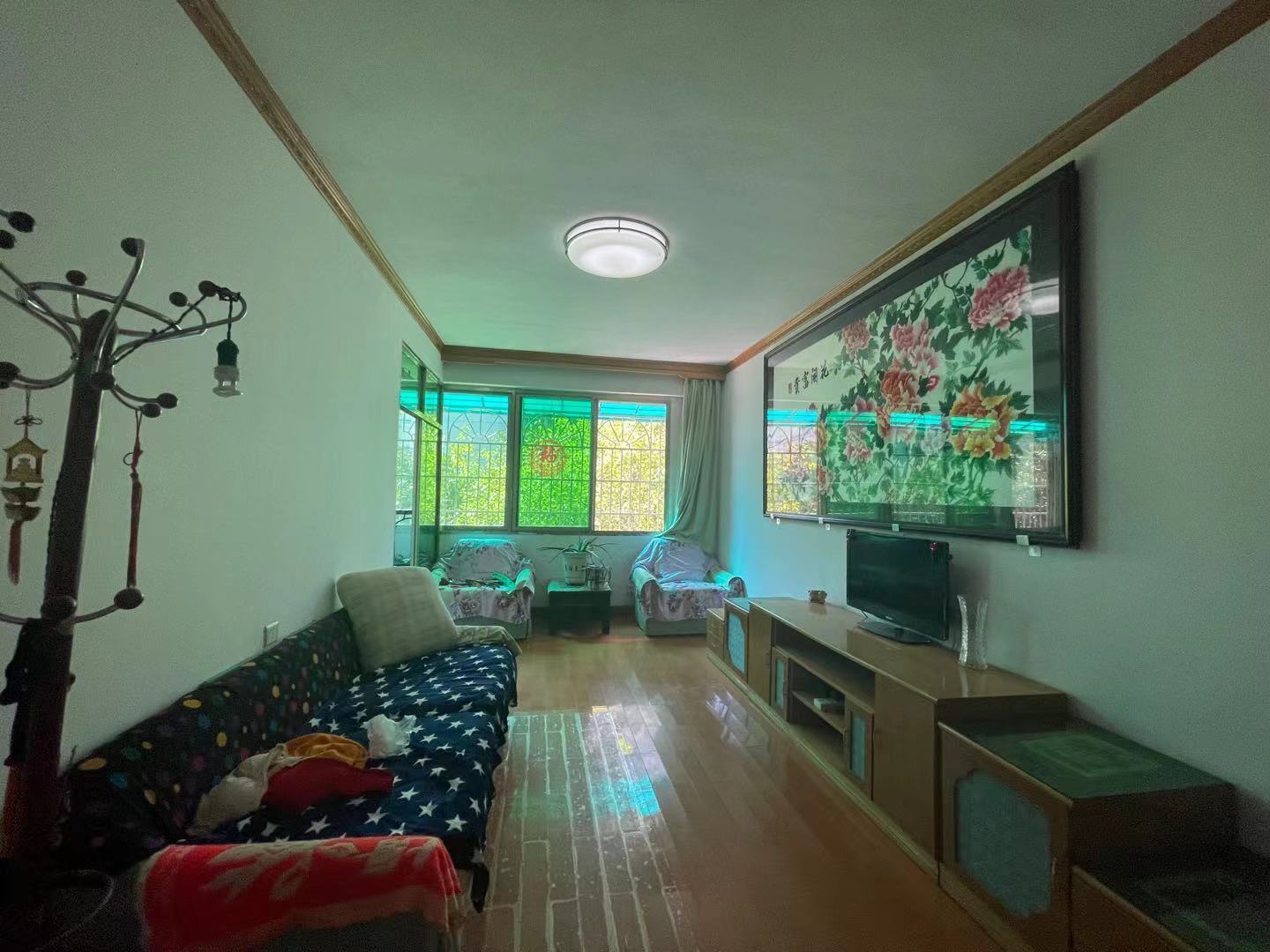 金锦花园 3室2厅1卫 2000.0元/月 金锦花园 3室2厅1卫 2000.0元/月室内图