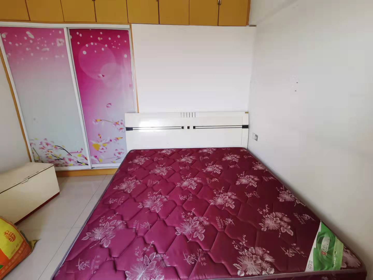 胜马可  3室2厅2卫   2000.00元/月室内图