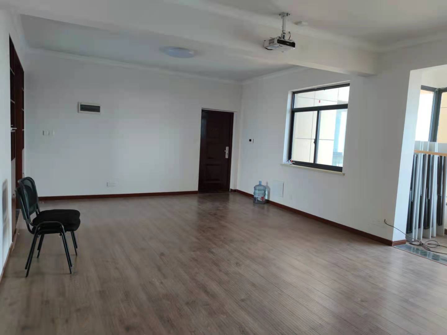 新都汇 3室2厅2卫 3000.0元/月 新都汇 3室2厅2卫 3000.0元/月户型图