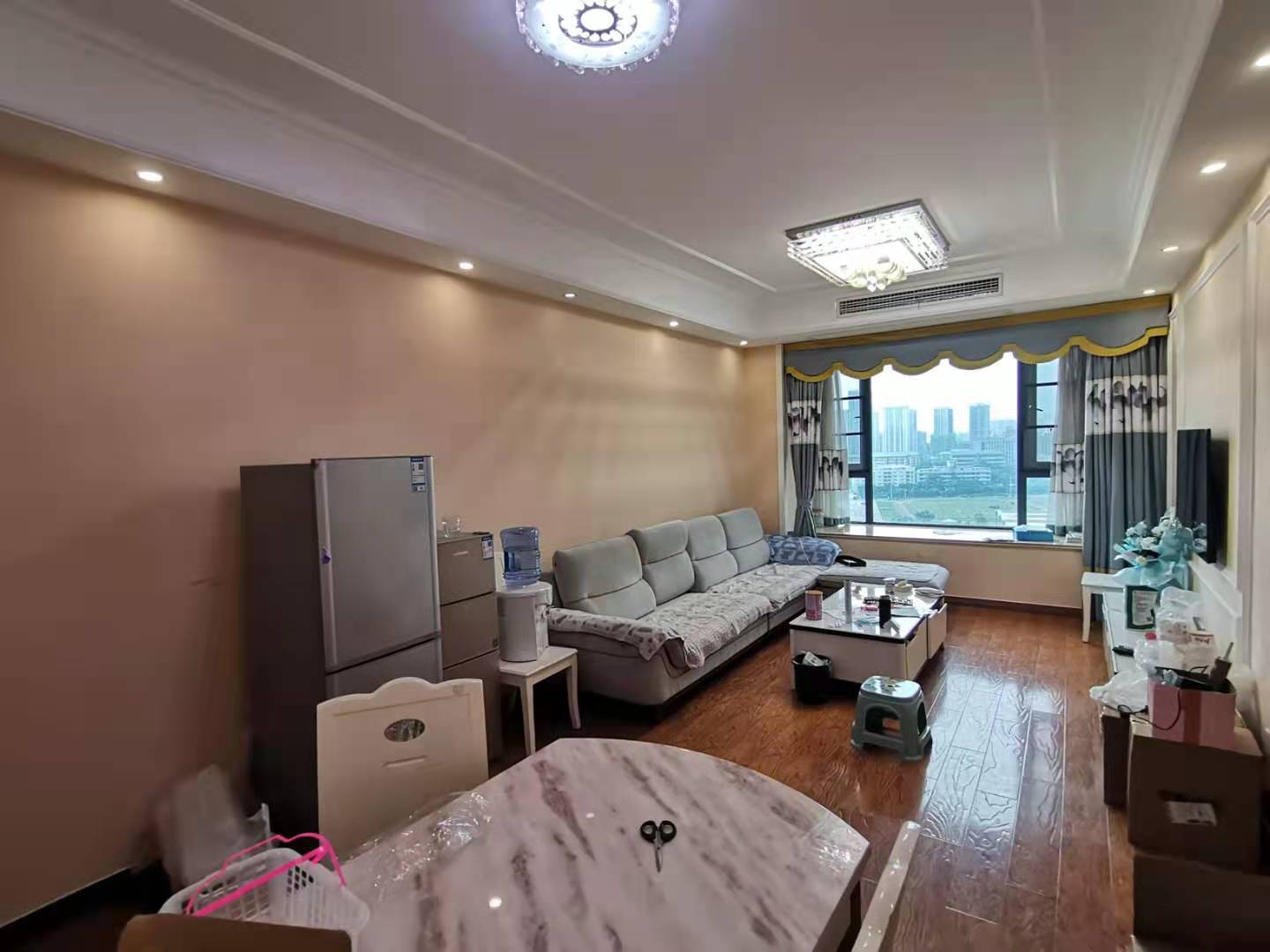 中铁骑士府邸 3室2厅2卫 2600.0元/月 中铁骑士府邸 3室2厅2卫 2600.0元/月室内图