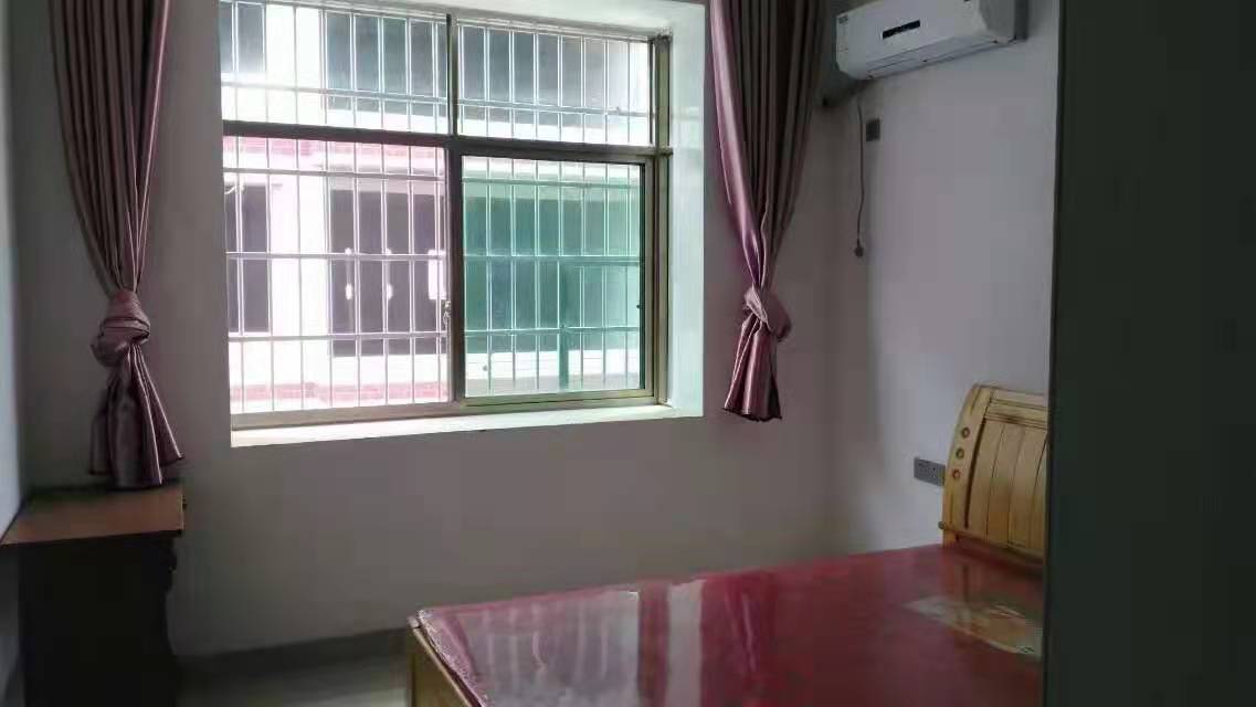 羊舞岭小区  2室2厅1卫    1000.0元/月 羊舞岭小区  2室2厅1卫    1000.0元/月室内图