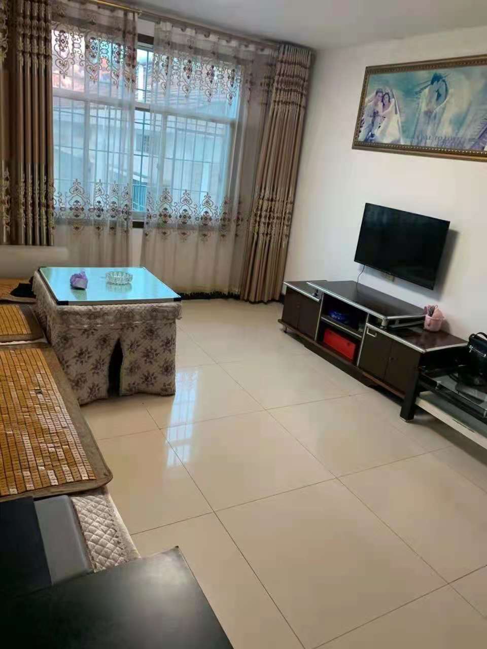 菊苑小区西区 3室2厅2卫 1200.0元/月 菊苑小区西区 3室2厅2卫 1200.0元/月室内图