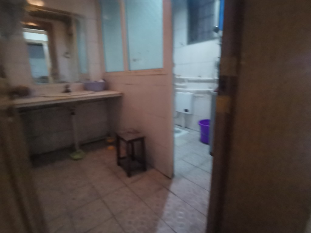 育财农贸市场(民营市场)  3室2厅1卫    60.0万 育财农贸市场(民营市场)  3室2厅1卫    60.0万客厅