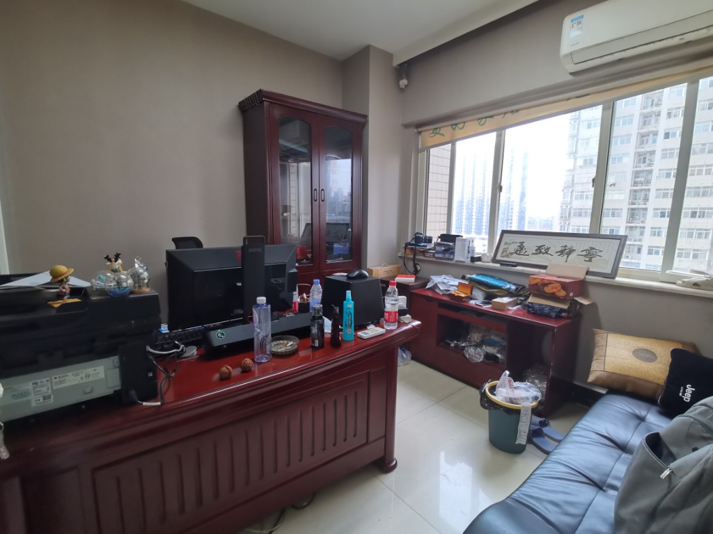 长远华樟名府 2室1厅1卫 2200.0元/月 长远华樟名府 2室1厅1卫 2200.0元/月室内图