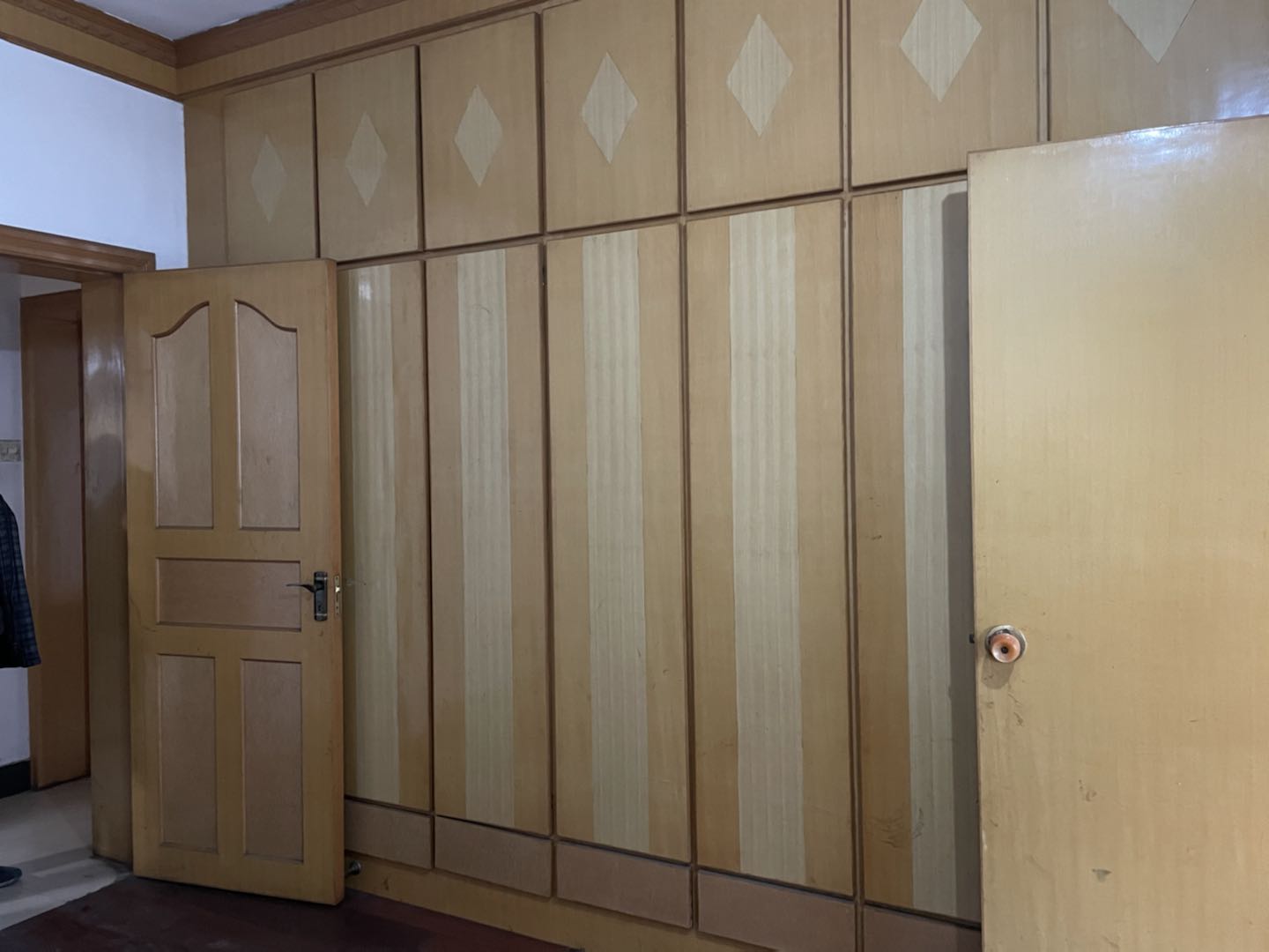 月秀小区  3室2厅2卫    50.0万 月秀小区  3室2厅2卫    50.0万卧室