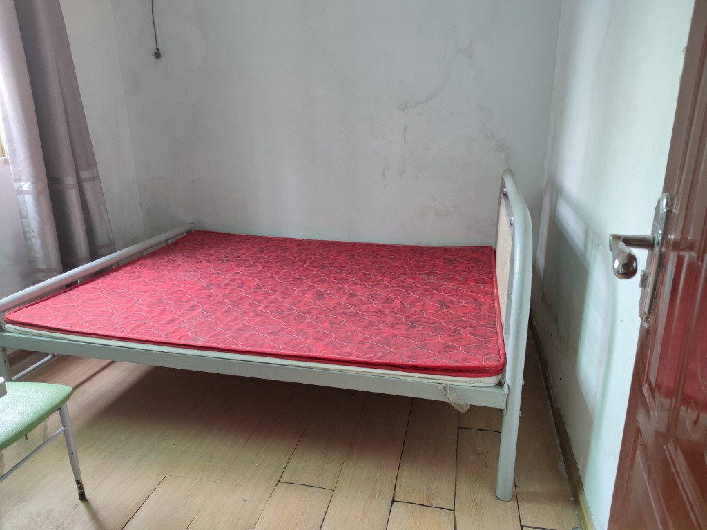 荷叶塘散户 2室1厅1卫 900.0元/月 荷叶塘散户 2室1厅1卫 900.0元/月室内图