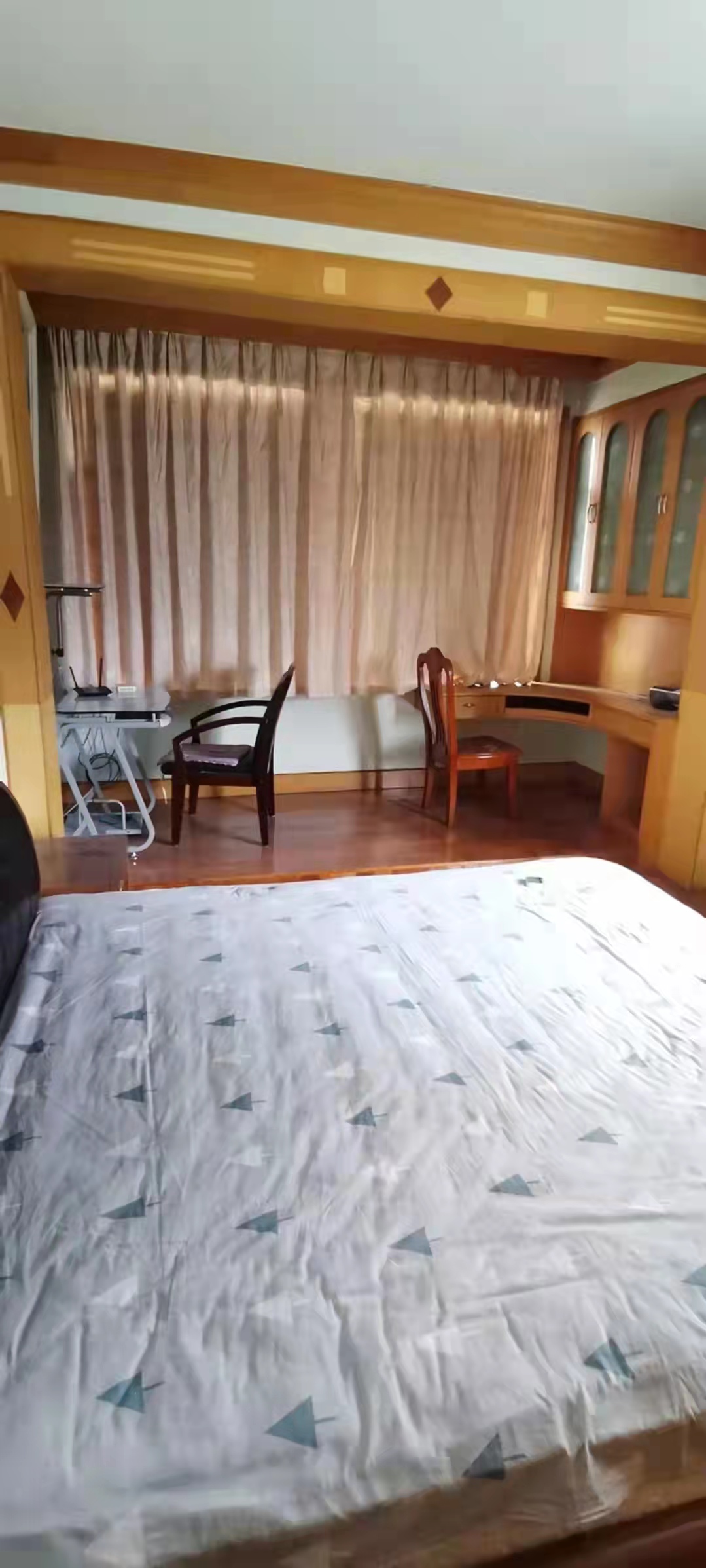 学堂冲一村 3室2厅1卫 2200.0元/月 学堂冲一村 3室2厅1卫 2200.0元/月室内图