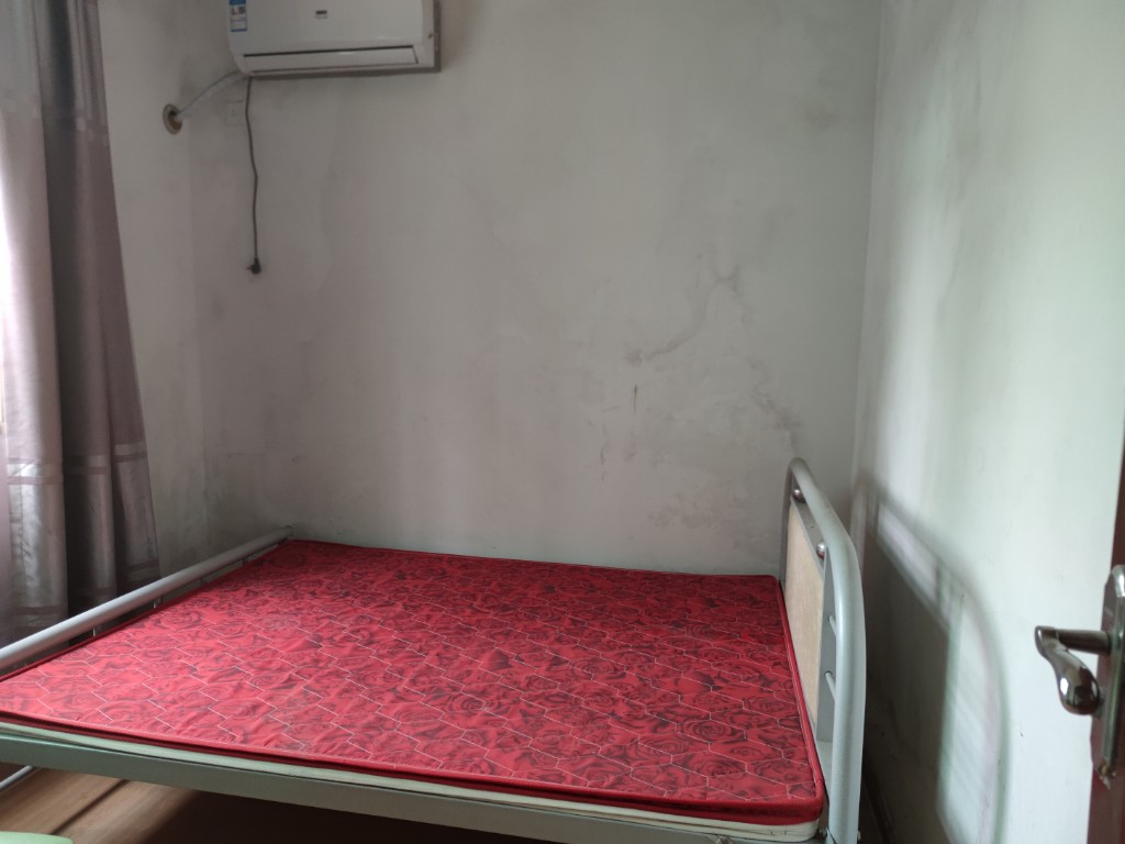 荷叶塘散户 2室1厅1卫 900.0元/月 荷叶塘散户 2室1厅1卫 900.0元/月户型图