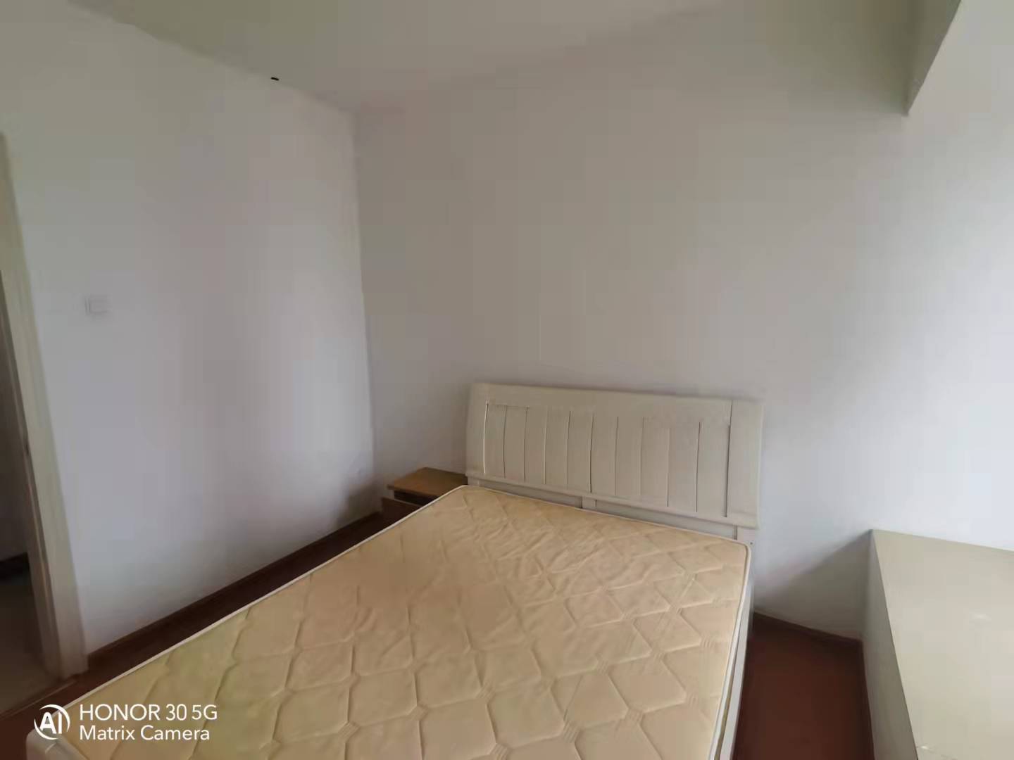 万国城（当代满庭春MOMA）三期  3室2厅2卫    2500.0元/月室内图