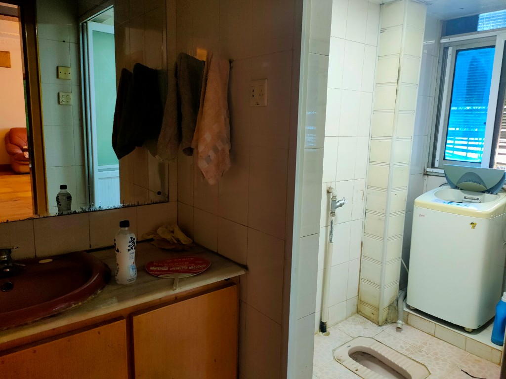 花园一村  3室2厅1卫    1500.0元/月 花园一村  3室2厅1卫    1500.0元/月室内图