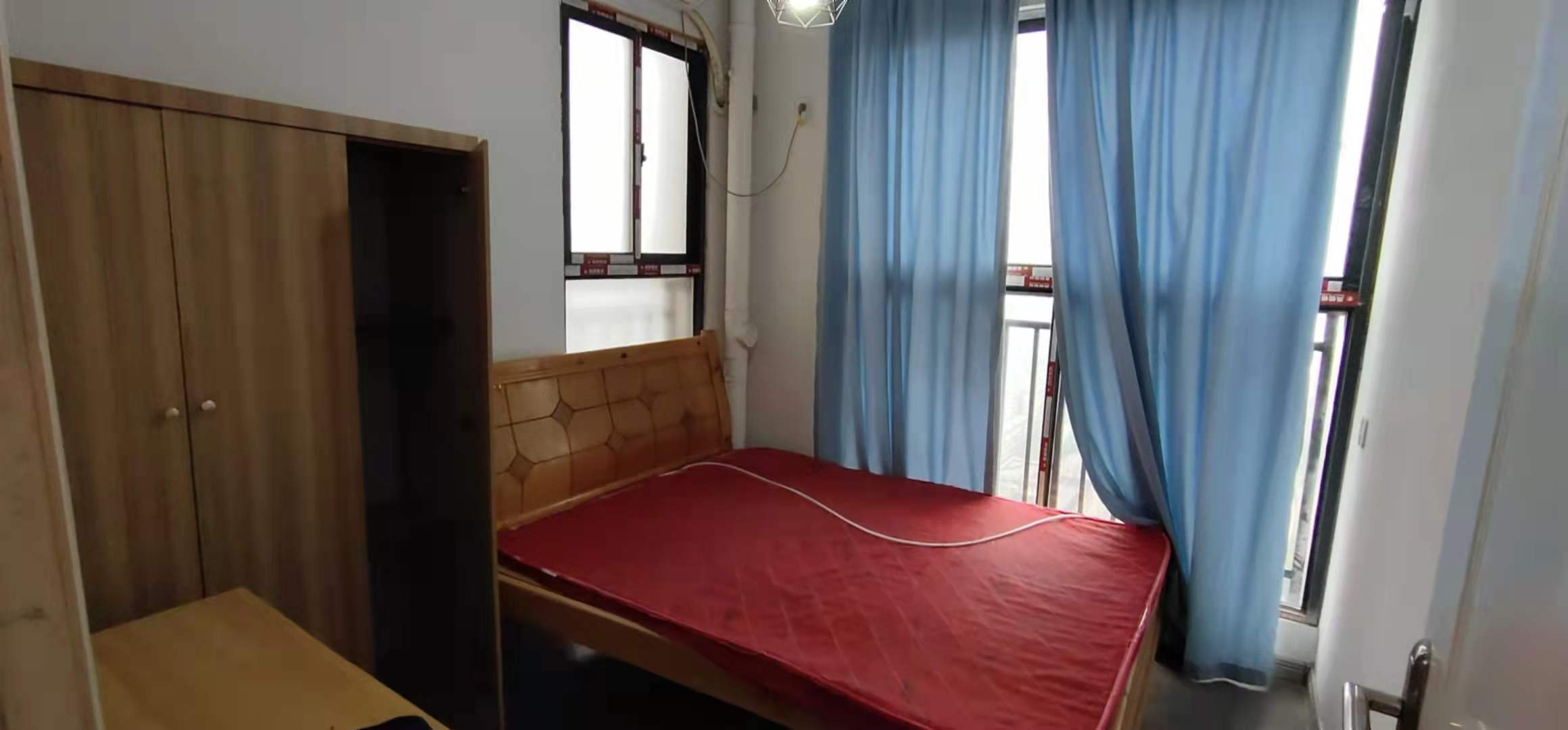 荣盛花语书苑 3室2厅1卫 2800.0元/月 荣盛花语书苑 3室2厅1卫 2800.0元/月室内图