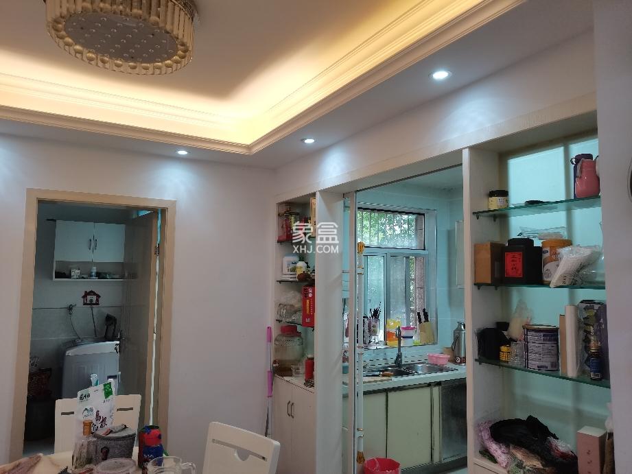 御景园 4室2厅2卫 82.8万 御景园 4室2厅2卫 82.8万