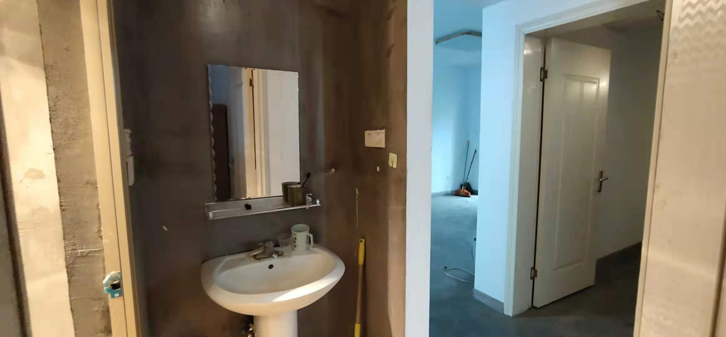 荣盛花语书苑 3室2厅1卫 2800.0元/月 荣盛花语书苑 3室2厅1卫 2800.0元/月室内图