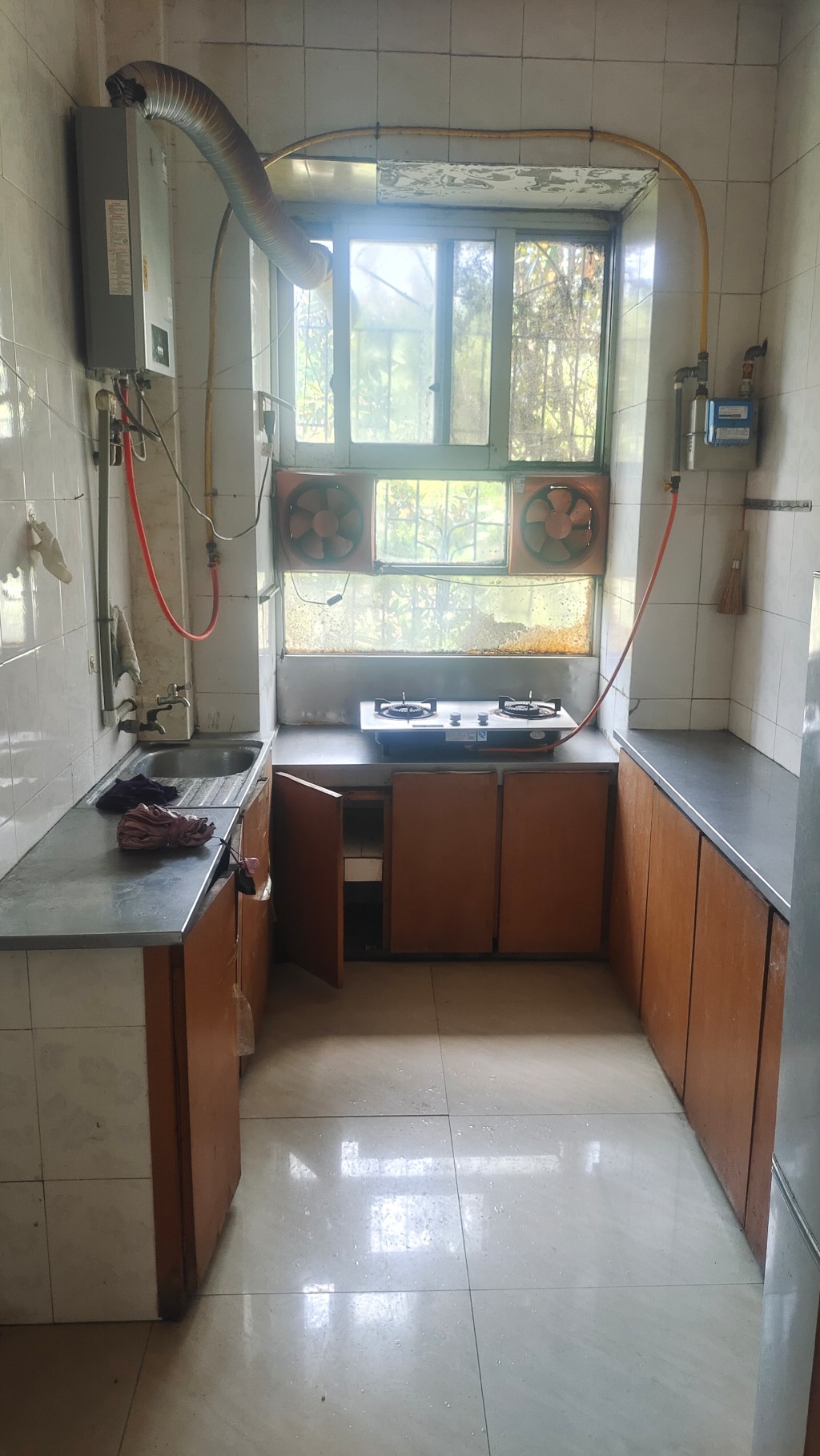 洪福花园 2室1厅1卫 700.0元/月 洪福花园 2室1厅1卫 700.0元/月室内图