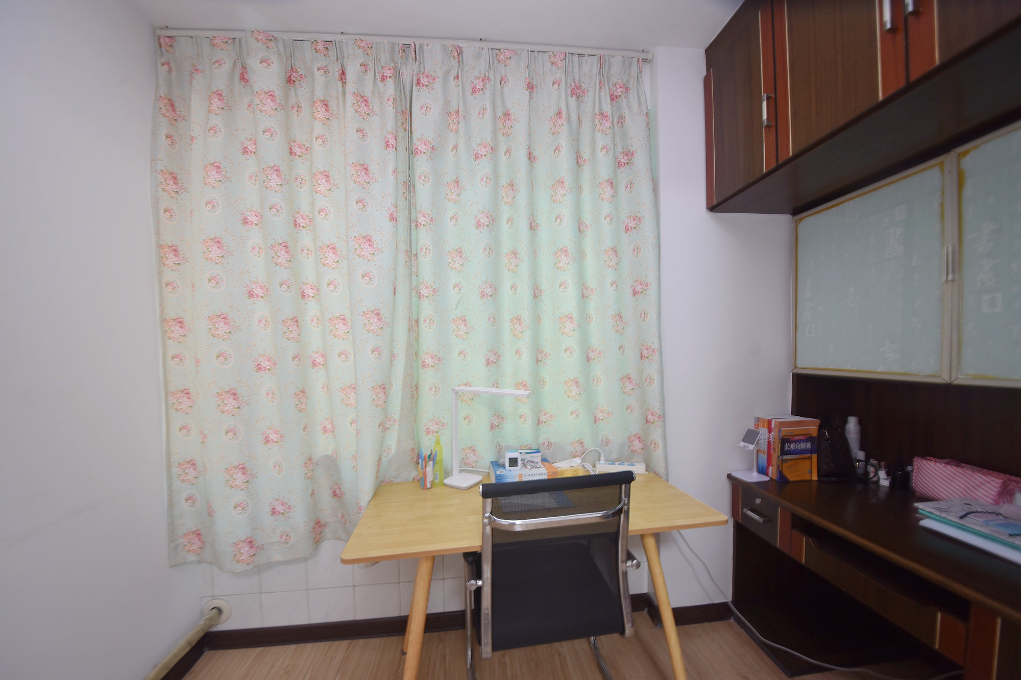 交通技校宿舍  2室1厅1卫   160.00万阳台