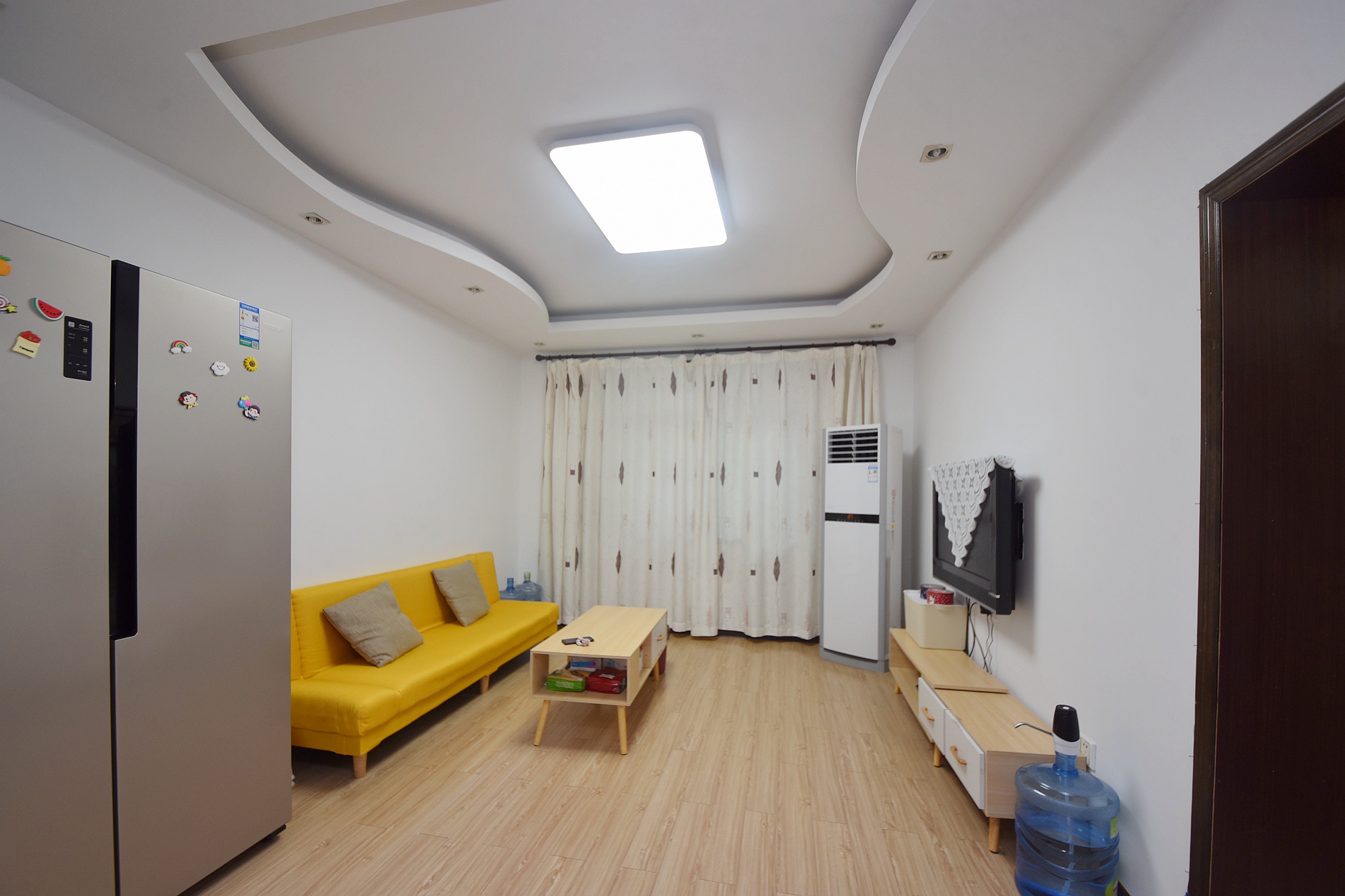 交通技校宿舍  2室1厅1卫   160.00万客厅