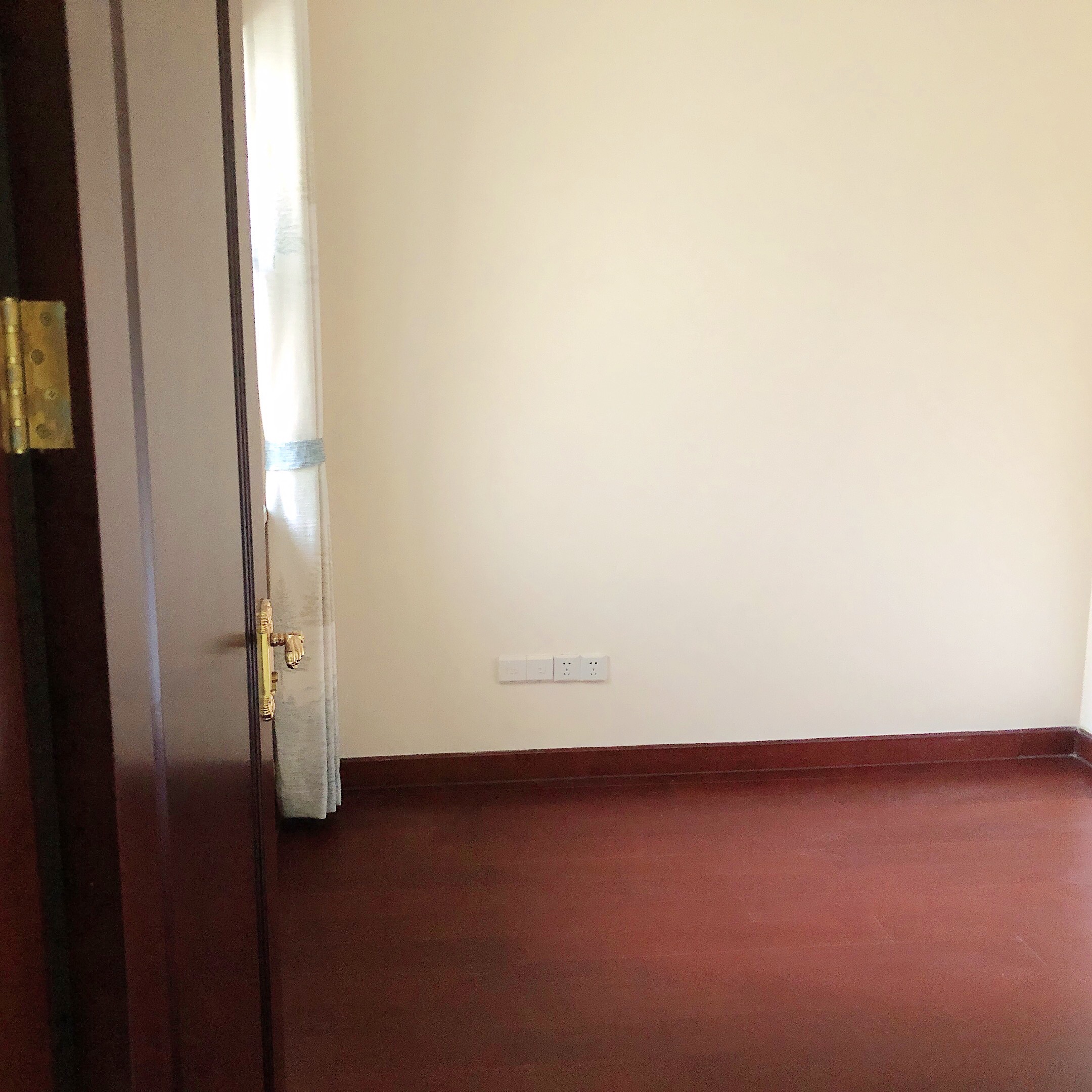 恒大绿洲 3室2厅1卫 3000.0元/月 恒大绿洲 3室2厅1卫 3000.0元/月室内图