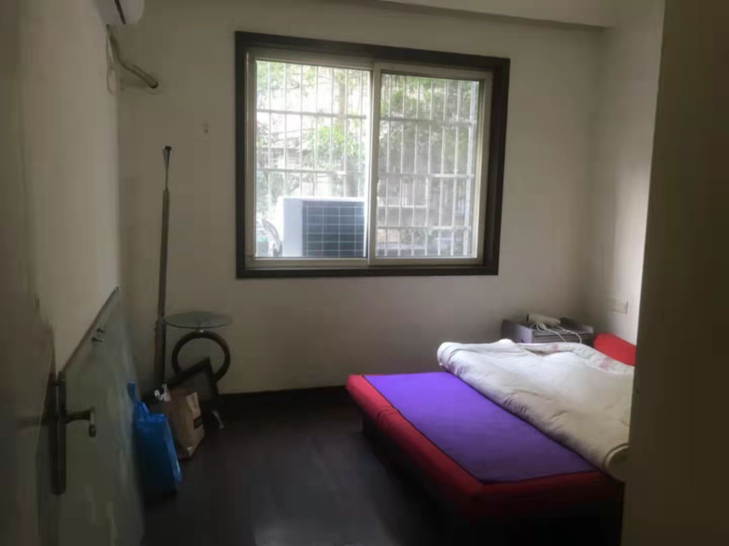 滨江一村 0室0厅0卫 1600.0元/月 滨江一村 0室0厅0卫 1600.0元/月室内图