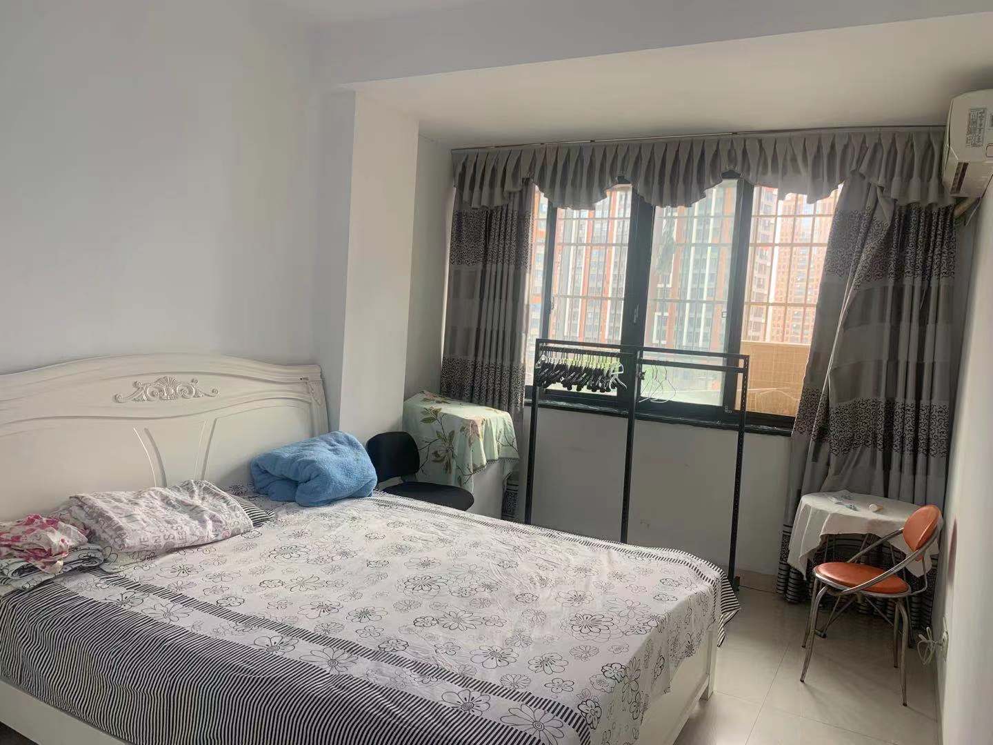 摩登国际(五里名邸) 1室1厅1卫 1700.0元/月 摩登国际(五里名邸) 1室1厅1卫 1700.0元/月室内图