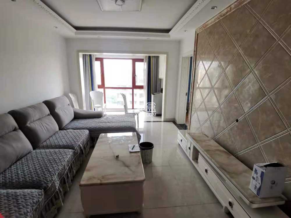 蓝溪谷  3室2厅2卫   80.00万