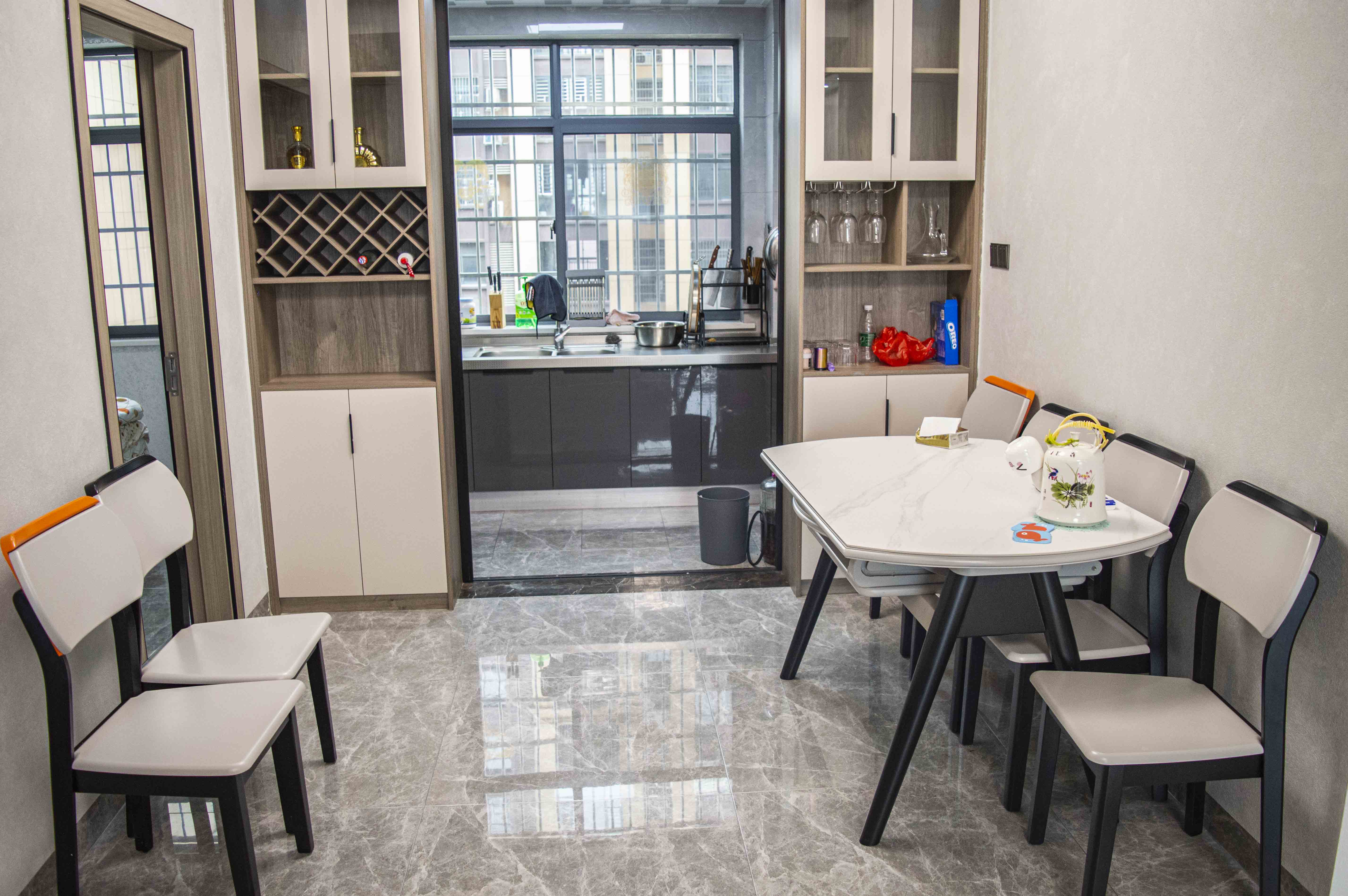 金水阳光 3室2厅1卫 96.8万 金水阳光 3室2厅1卫 96.8万客厅