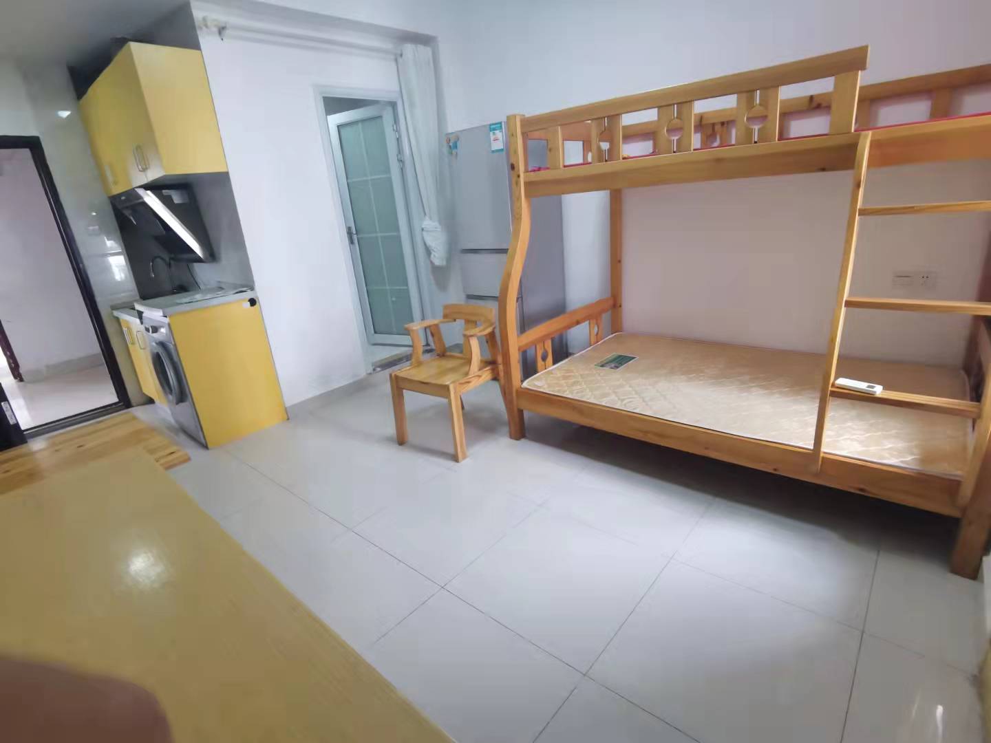 雅第大厦  1室1厅1卫    1800.0元/月室内图
