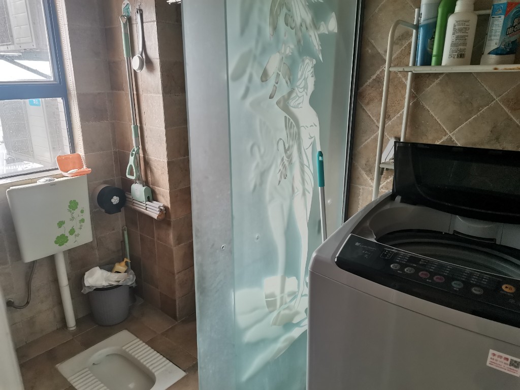 梓湖观邸 3室2厅2卫 3500.0元/月 梓湖观邸 3室2厅2卫 3500.0元/月室内图