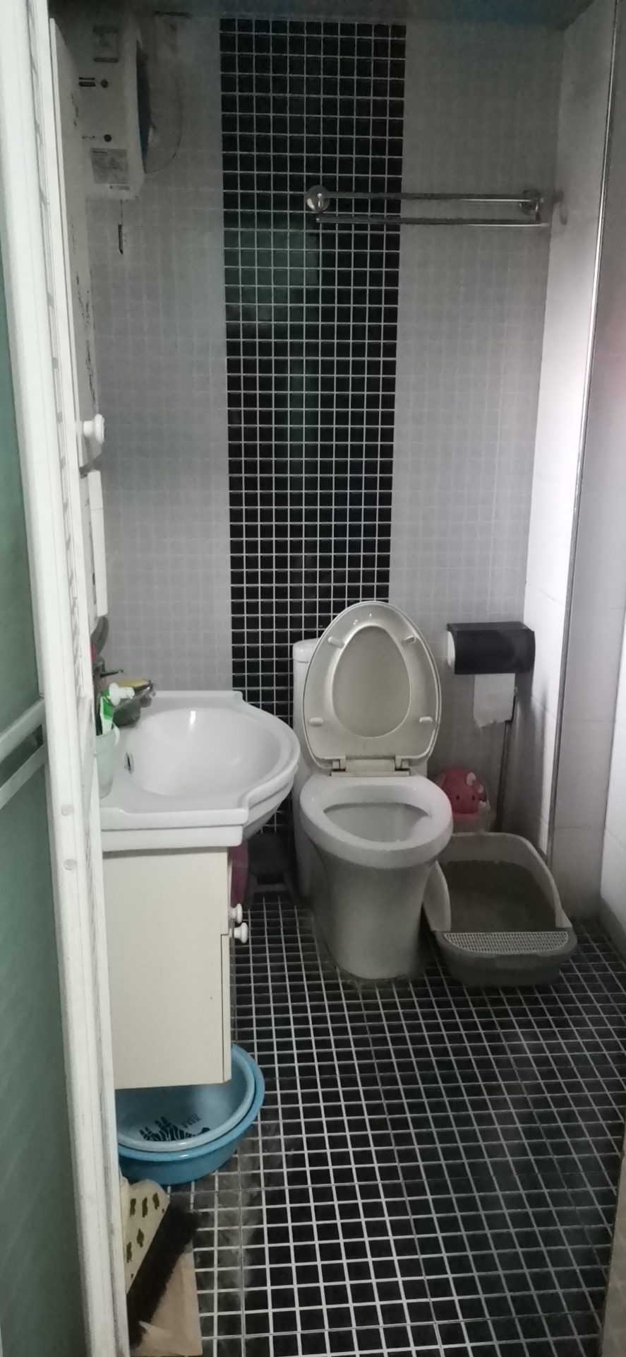 太一御江城  1室1厅1卫    32.8万 太一御江城  1室1厅1卫    32.8万卫生间