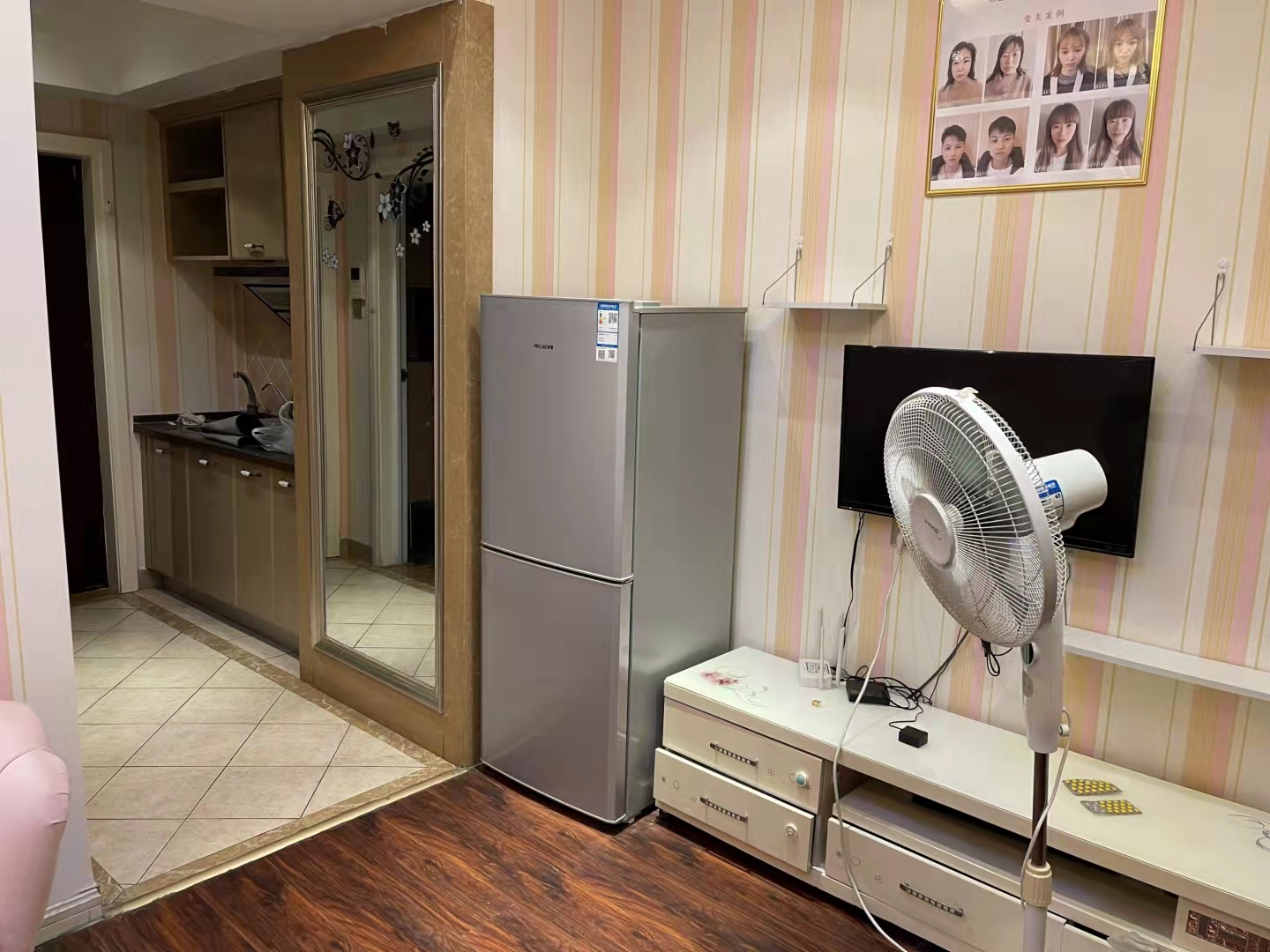 万豪城市花园 1室1厅1卫 1380.0元/月 万豪城市花园 1室1厅1卫 1380.0元/月室内图