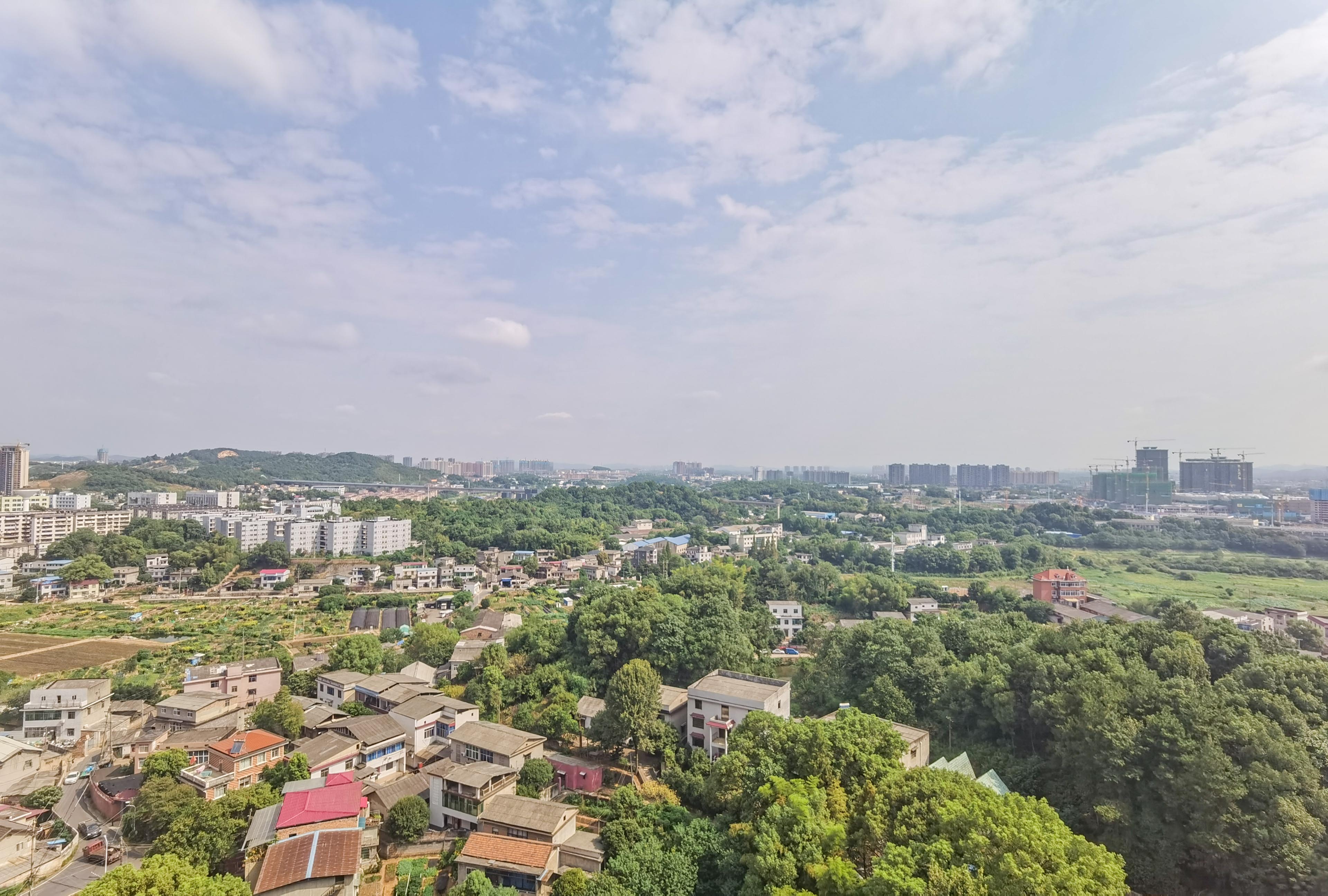 时代云龙城小区 4室2厅2卫 68.8万 时代云龙城小区 4室2厅2卫 68.8万客厅