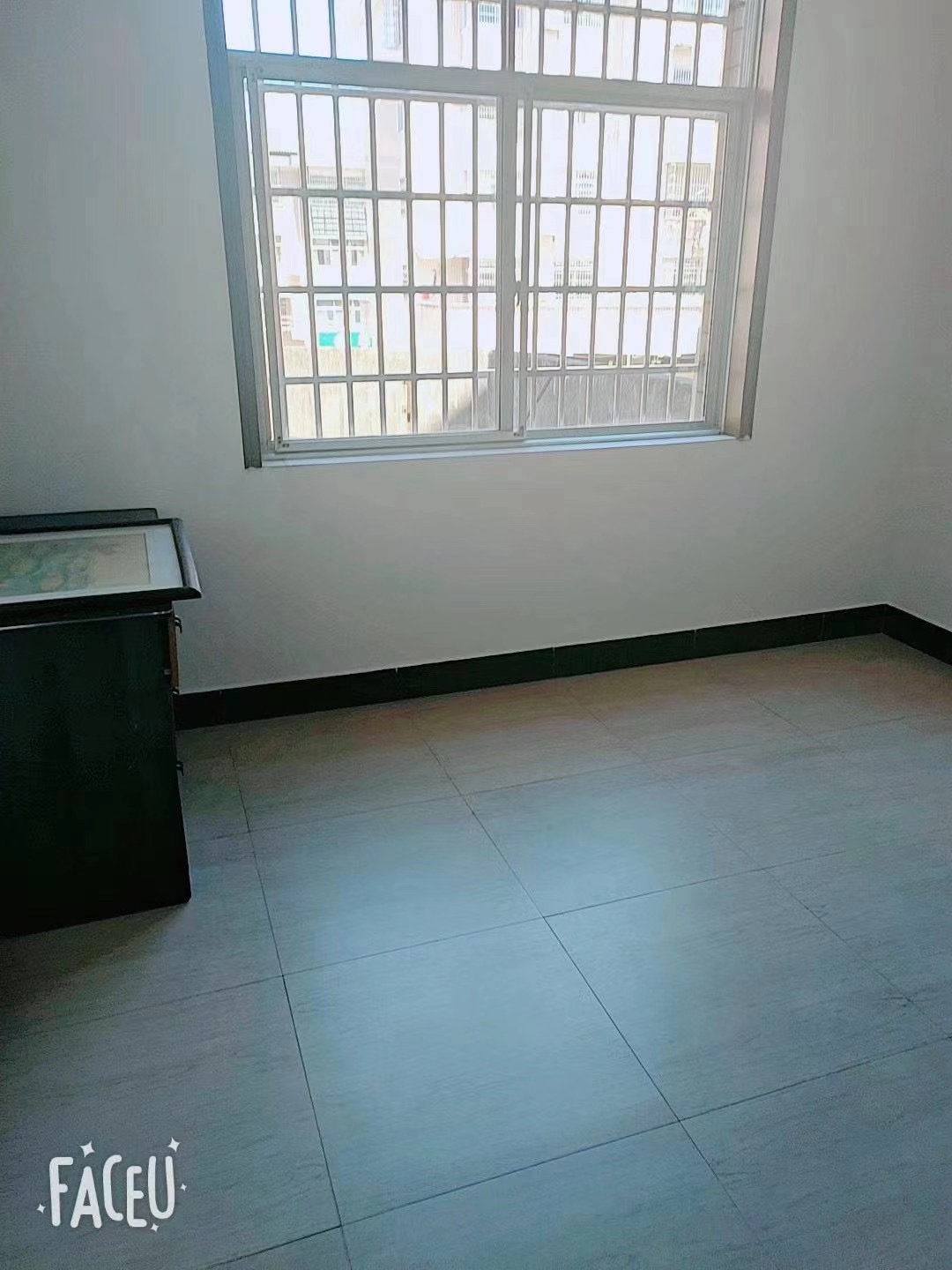 步行街小区  3室2厅2卫    59.0万 步行街小区  3室2厅2卫    59.0万卧室