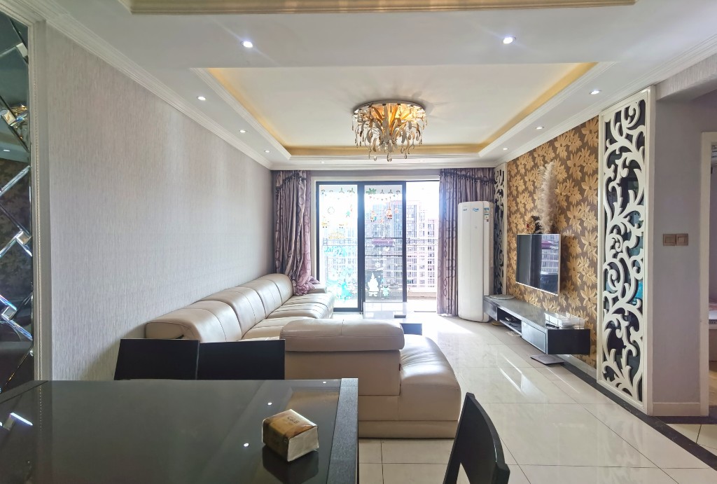 佳兆业君汇上品 3室2厅2卫 3000.0元/月 佳兆业君汇上品 3室2厅2卫 3000.0元/月室内图