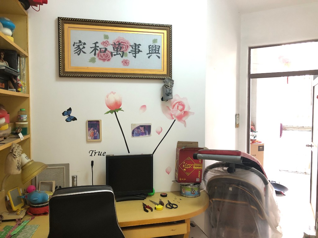 资江御景  3室2厅2卫   58.80万客厅