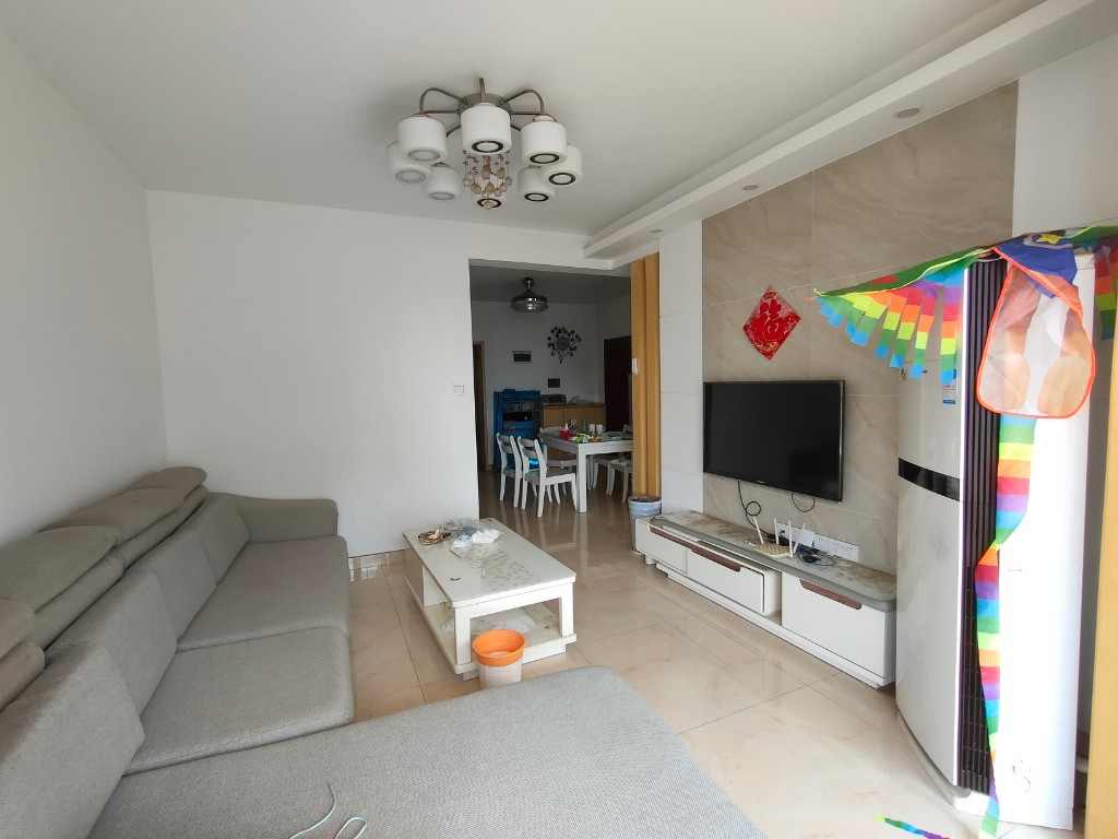 五矿万境水岸一期(万境水岸嘉苑) 3室2厅1卫 2400.0元/月 五矿万境水岸一期(万境水岸嘉苑) 3室2厅1卫 2400.0元/月室内图