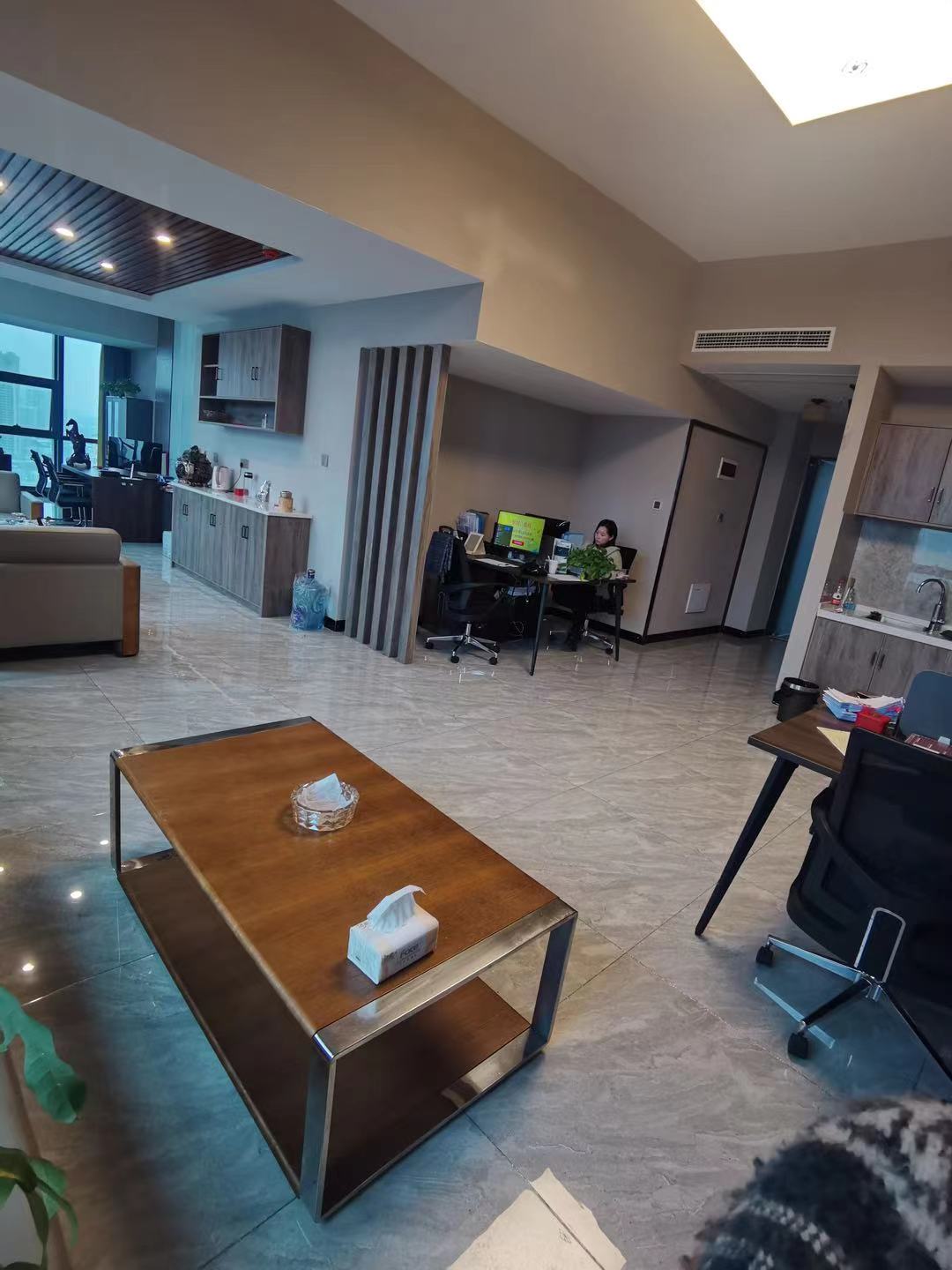 铂金时代 1室1厅1卫 2000.00元/月 铂金时代 1室1厅1卫 2000.00元/月室内图