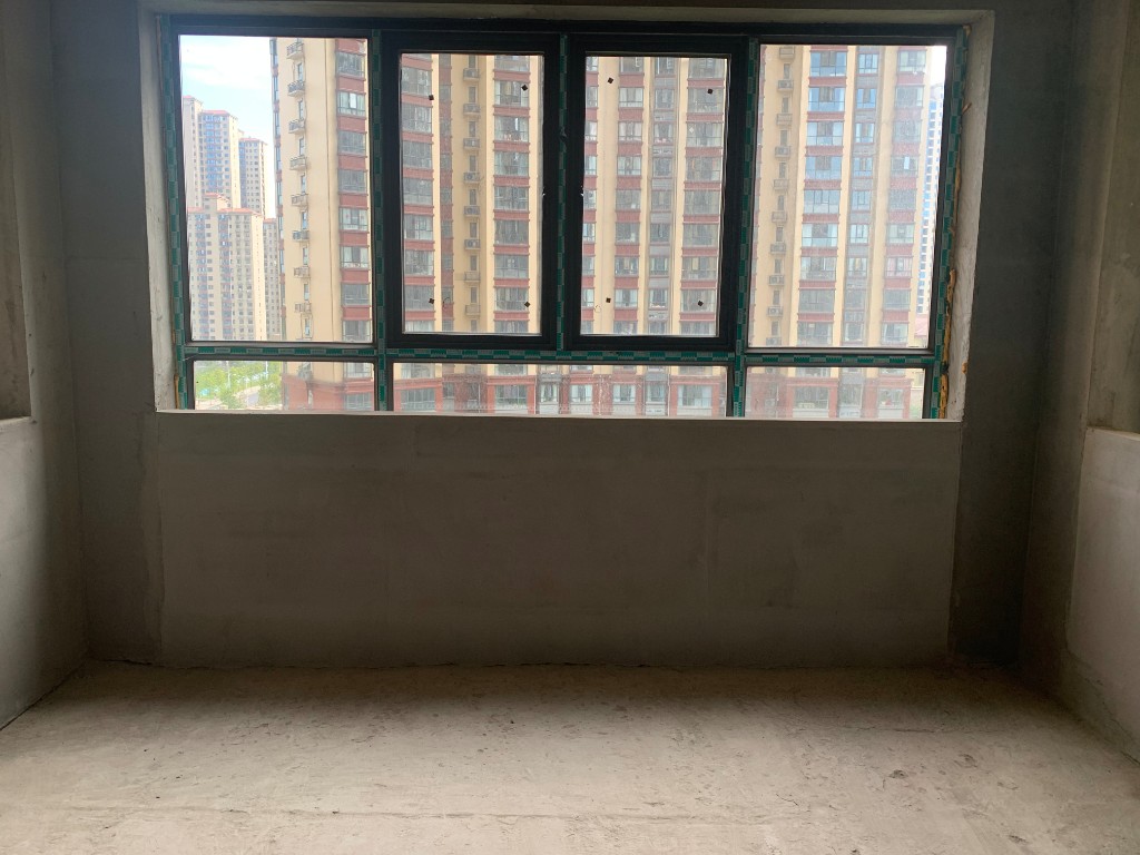 诚信书香苑  3室2厅2卫    70.8万 诚信书香苑  3室2厅2卫    70.8万客厅