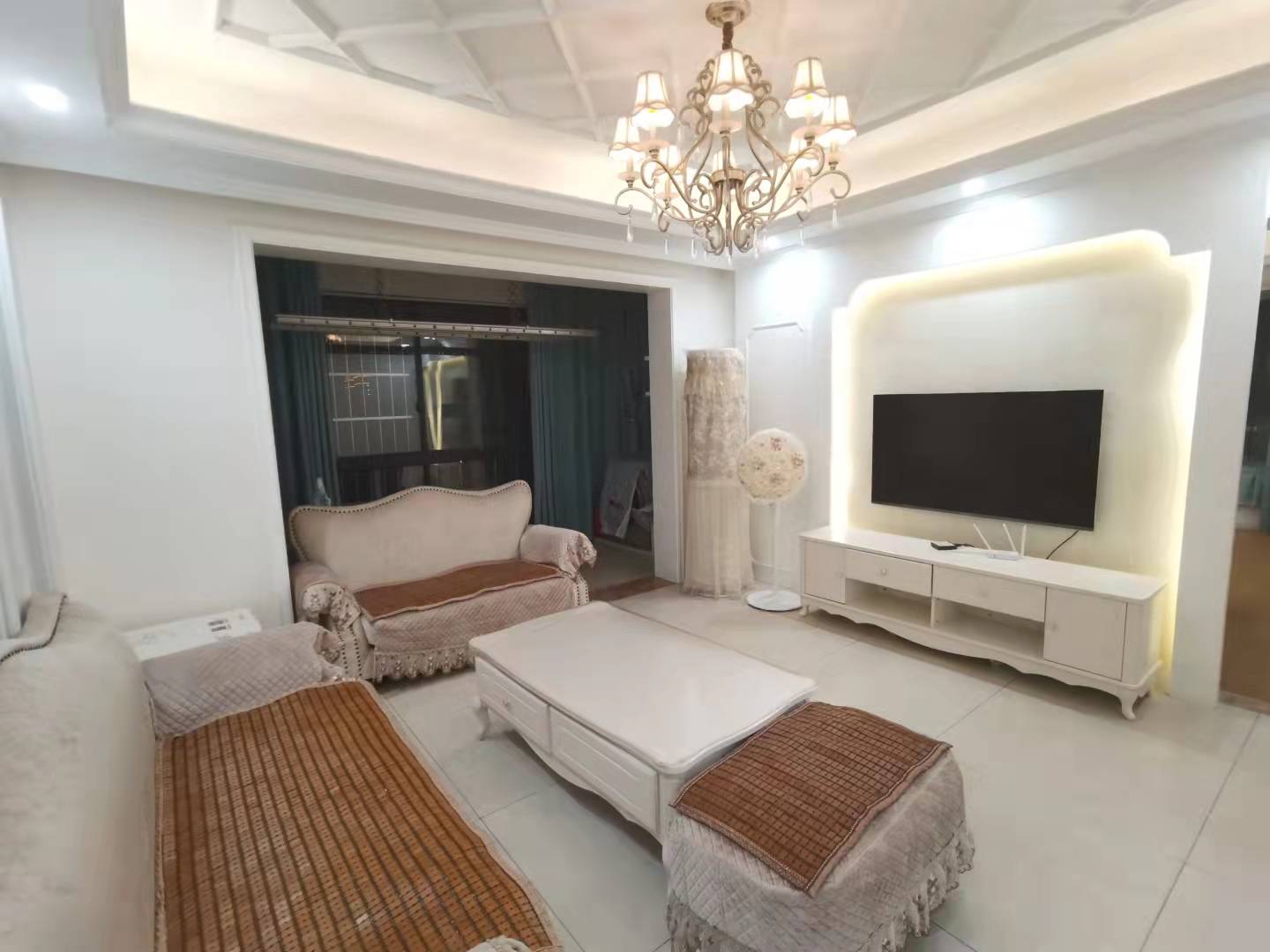 金星小区  3室2厅1卫    2200.0元/月 金星小区  3室2厅1卫    2200.0元/月室内图