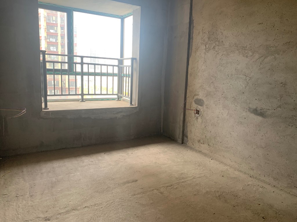 诚信书香苑  3室2厅2卫    70.8万 诚信书香苑  3室2厅2卫    70.8万卧室