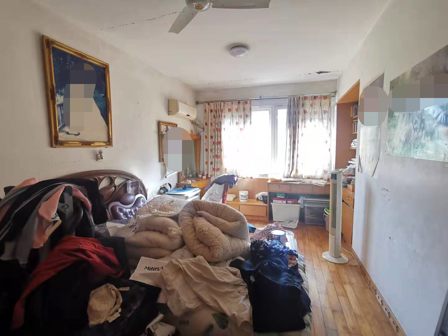 工学院学府村 3室2厅1卫 52.0万 工学院学府村 3室2厅1卫 52.0万客厅