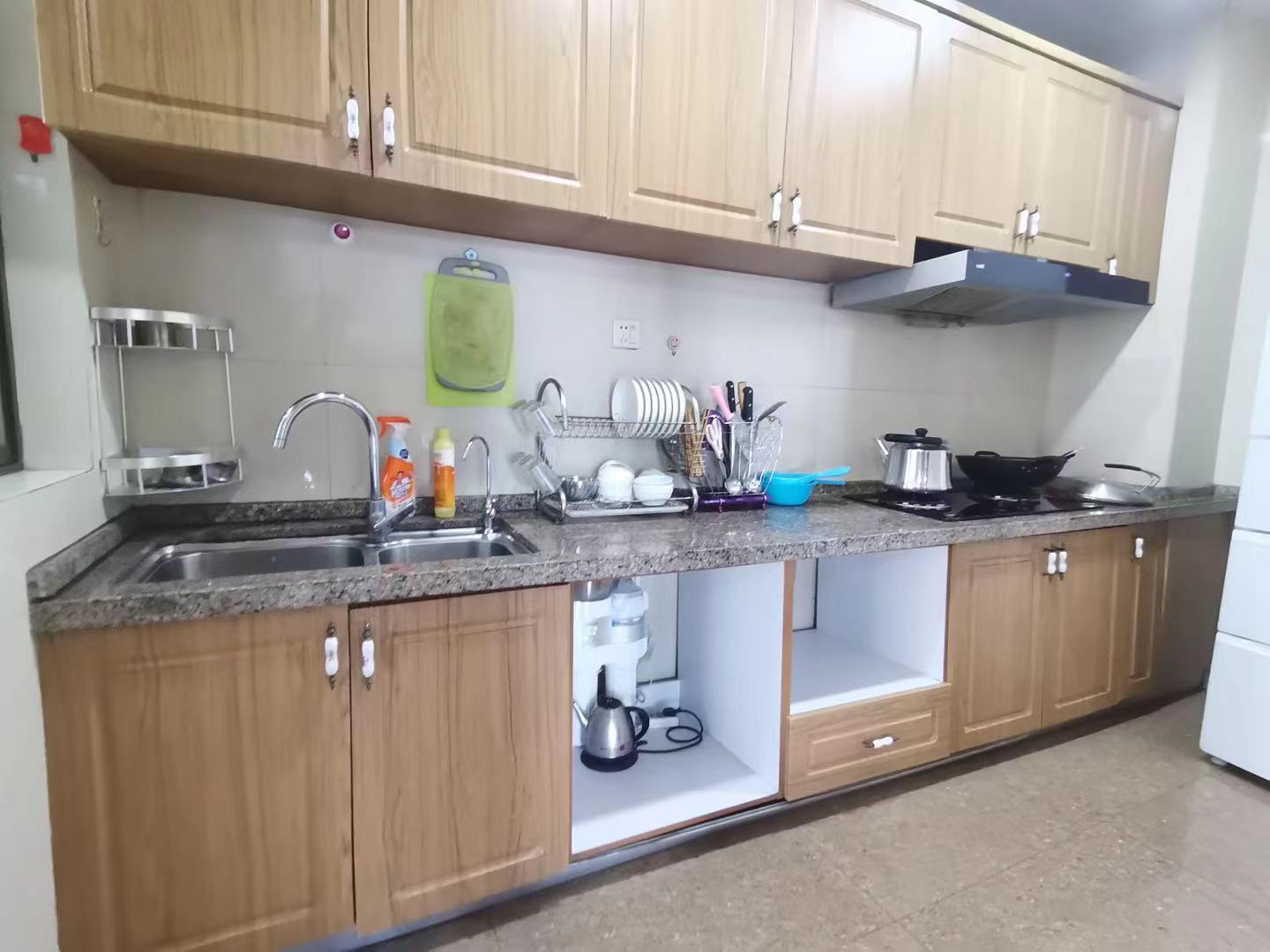 碧桂园 4室2厅2卫 105.8万 碧桂园 4室2厅2卫 105.8万客厅