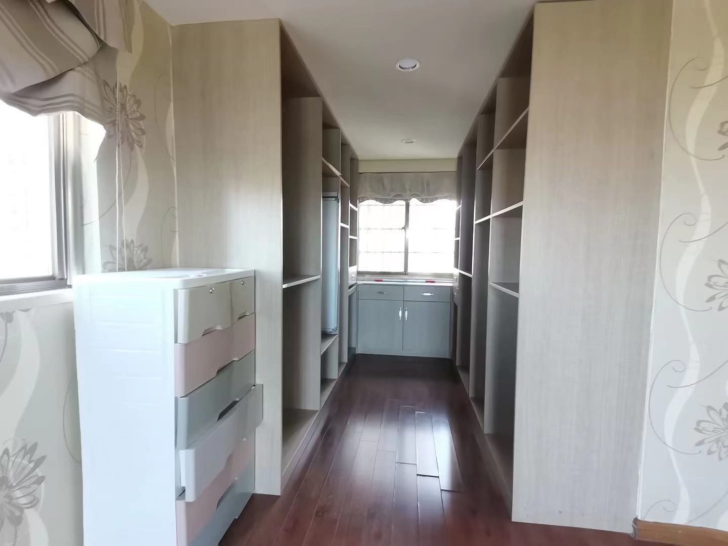 碧桂园 4室2厅2卫 105.8万 碧桂园 4室2厅2卫 105.8万卫生间