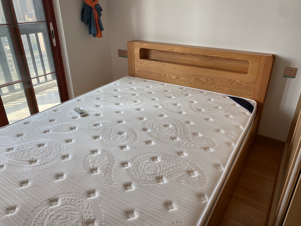 旺佳华府 3室2厅2卫 2500.0元/月 旺佳华府 3室2厅2卫 2500.0元/月室内图