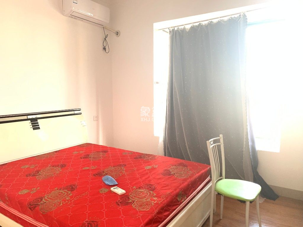 亚华名都 3室2厅1卫 1600.0元/月 亚华名都 3室2厅1卫 1600.0元/月室内图