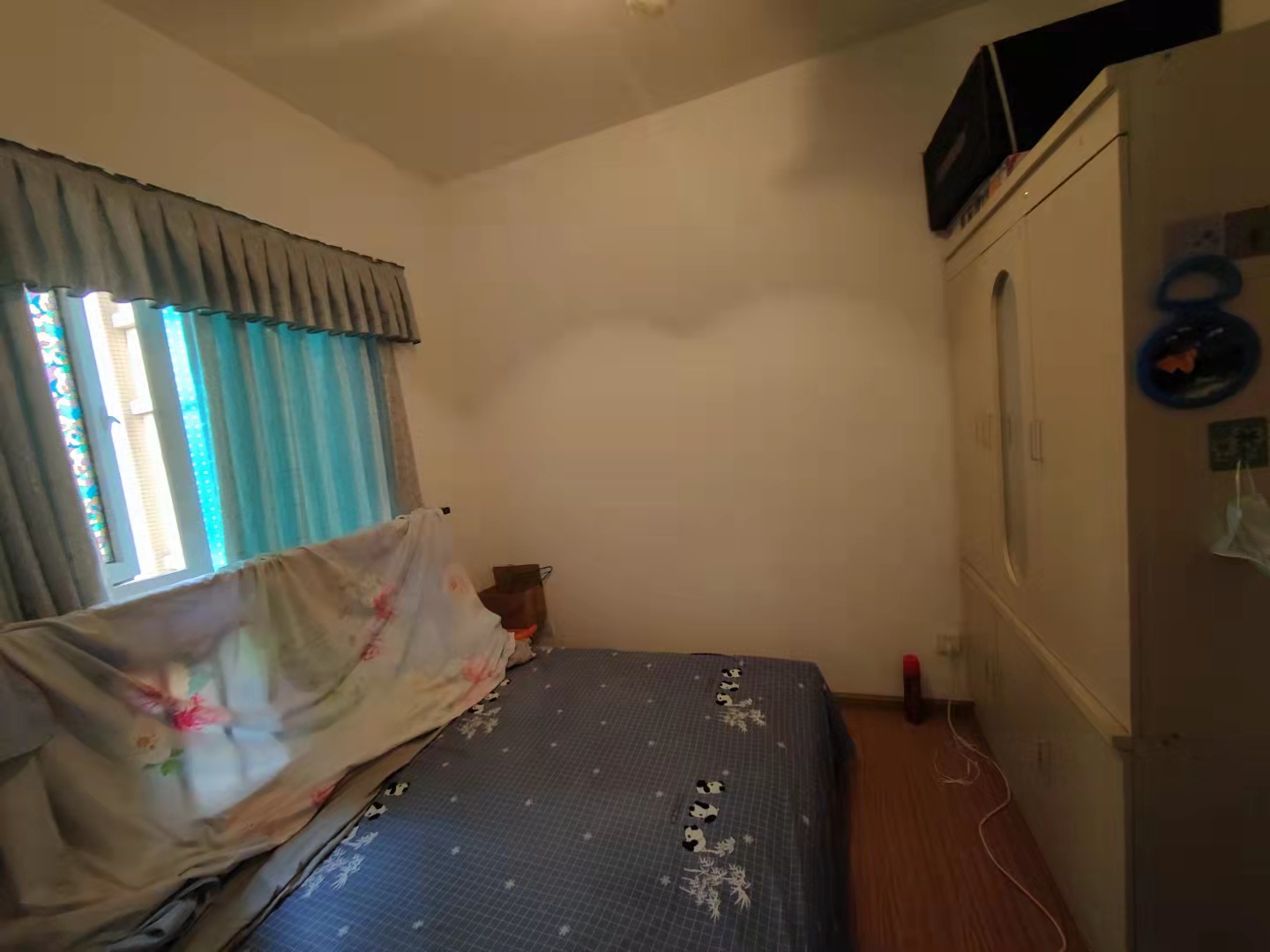 鑫苑鑫都汇(一期)  3室1厅1卫    2000.0元/月 鑫苑鑫都汇(一期)  3室1厅1卫    2000.0元/月室内图