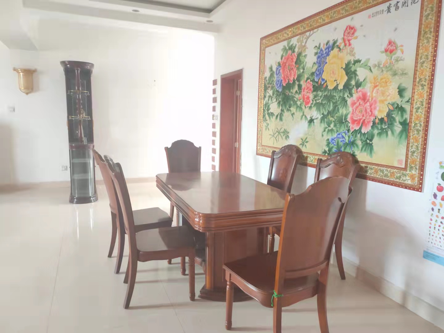 资水会龙不夜城 6室2厅4卫 3500.0元/月 资水会龙不夜城 6室2厅4卫 3500.0元/月室内图