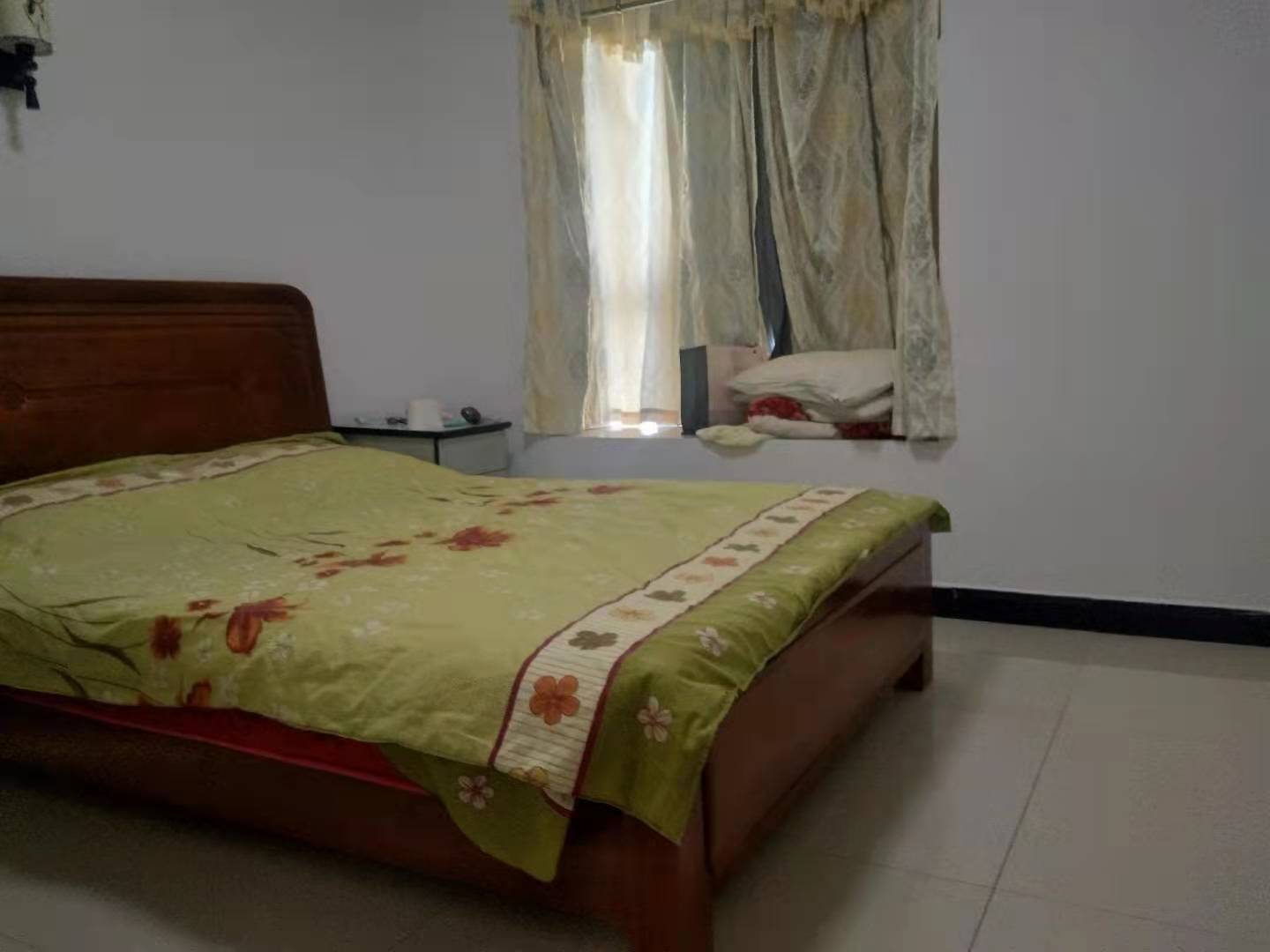 书香名邸一期 1室1厅1卫 1400.0元/月 书香名邸一期 1室1厅1卫 1400.0元/月室内图