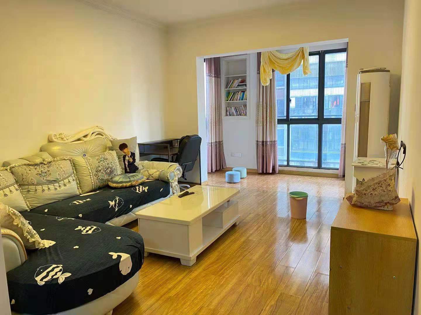 缤纷世家 2室2厅1卫 1600.0元/月 缤纷世家 2室2厅1卫 1600.0元/月室内图